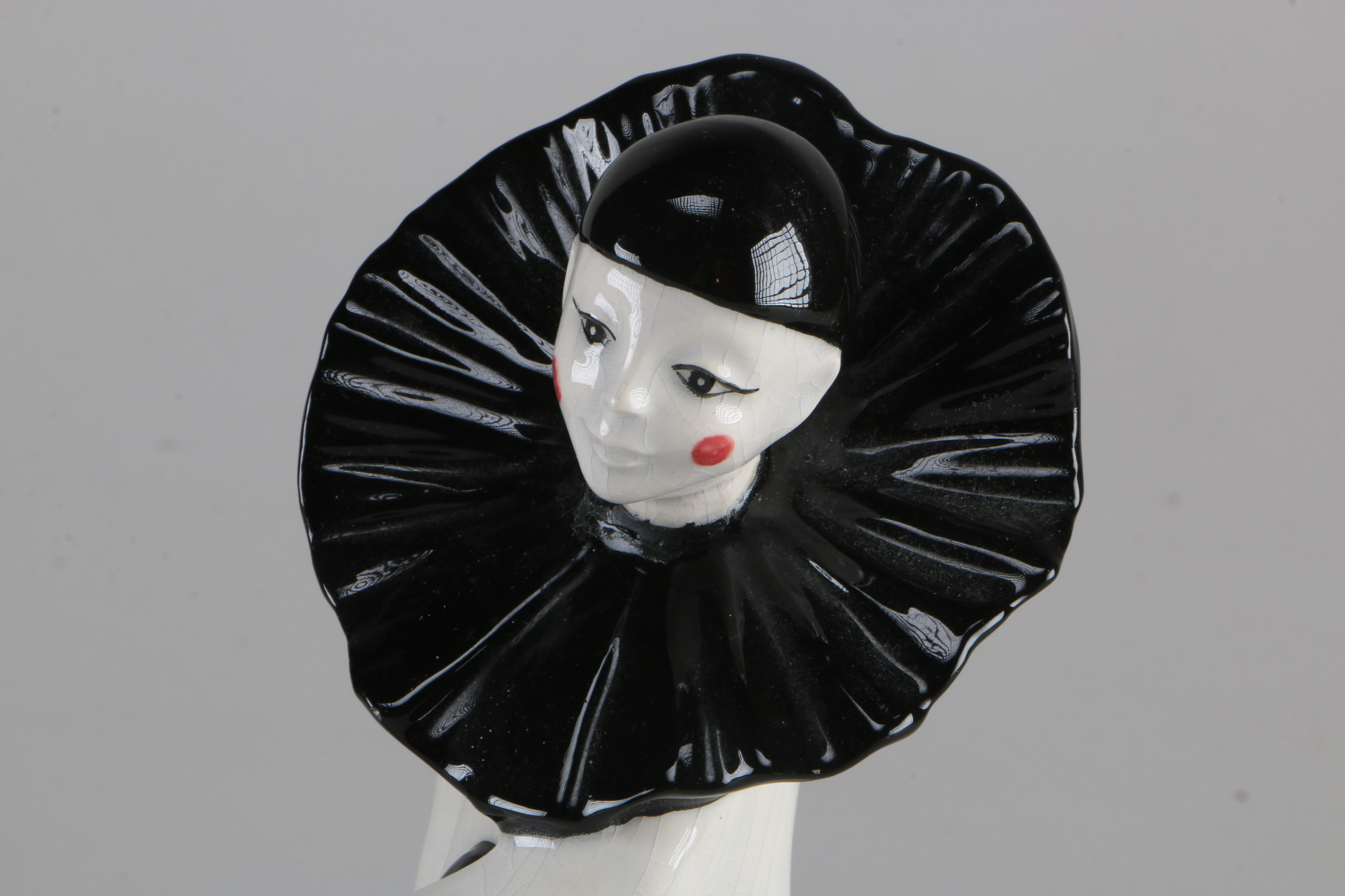 "Pierrot" Ceramic Clown Décor