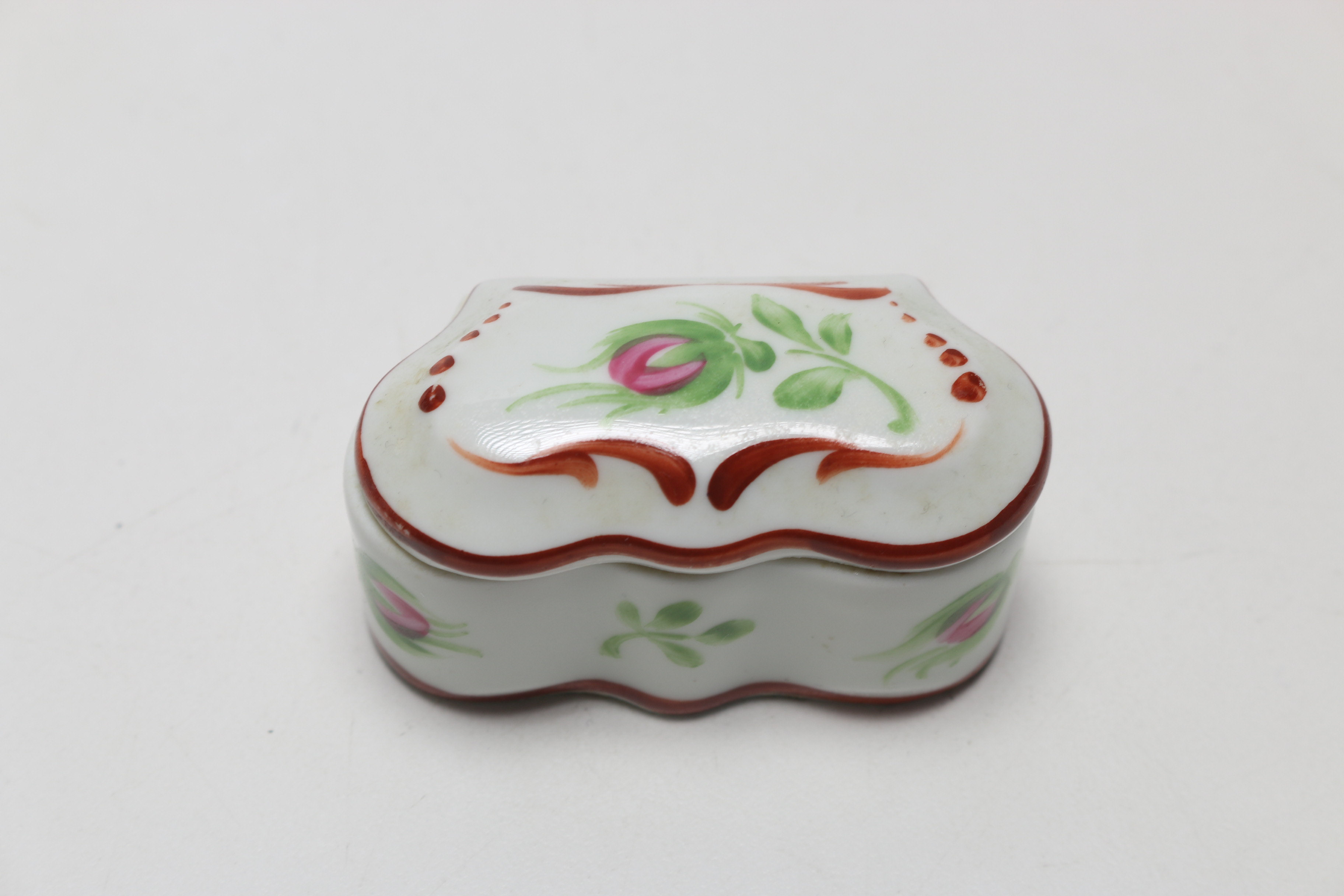 Assortment of Home Decor and Floral Vase