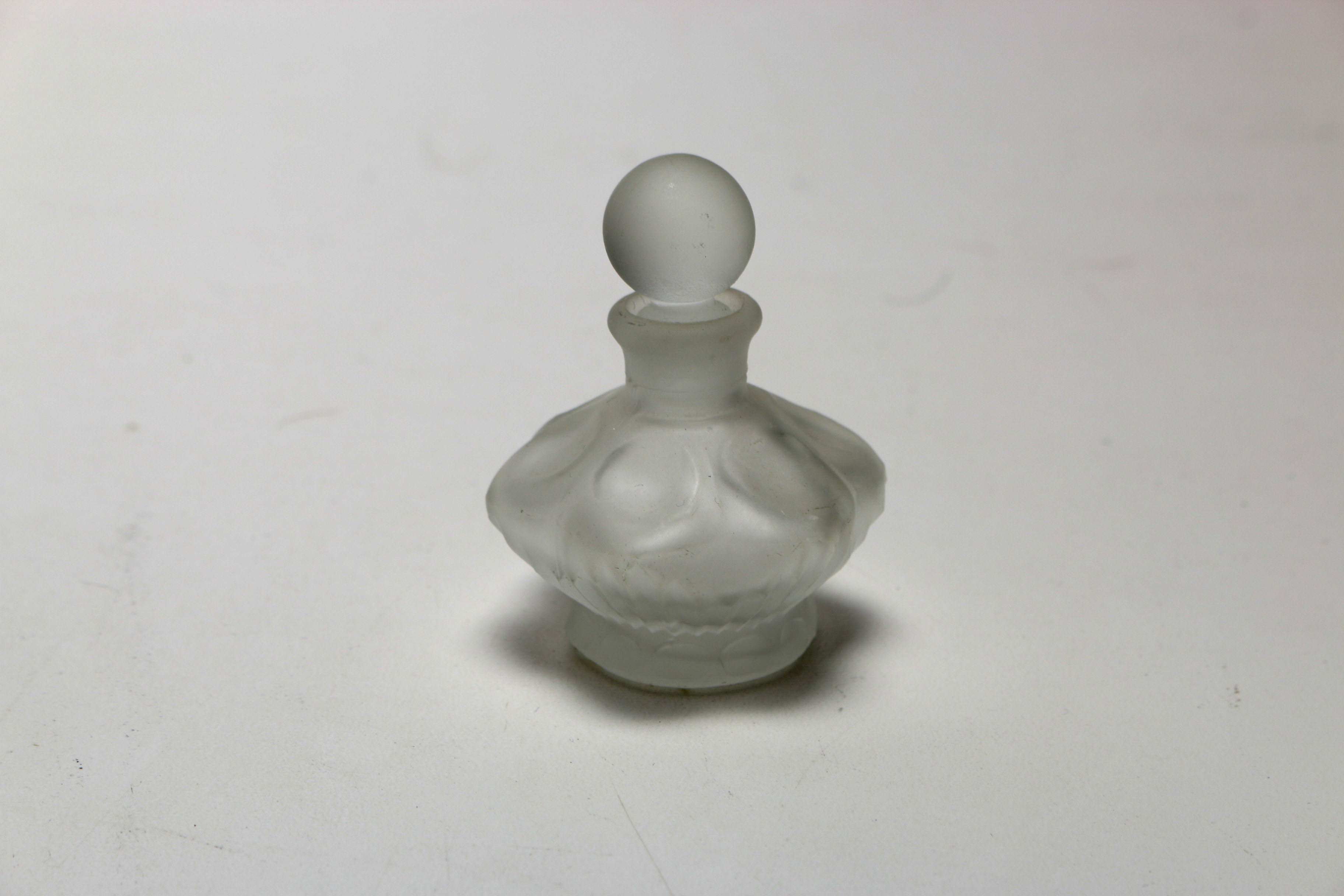 Assortment of Home Decor and Floral Vase