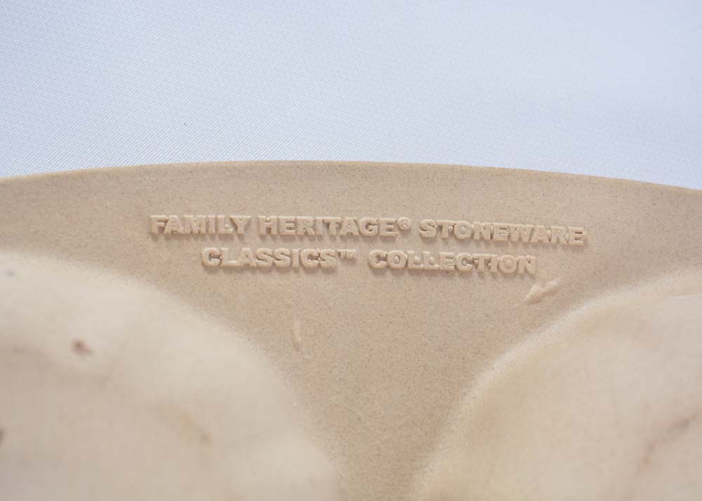 Pampered Chef Stoneware Mini-Bundt Pan