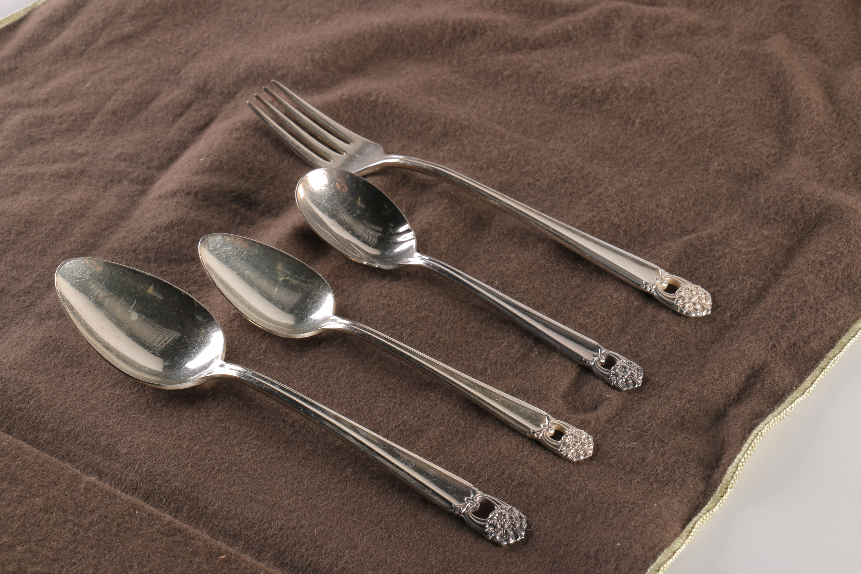 1847 Rogers Bros Silver Plate "Eternally Yours" Silverware Set