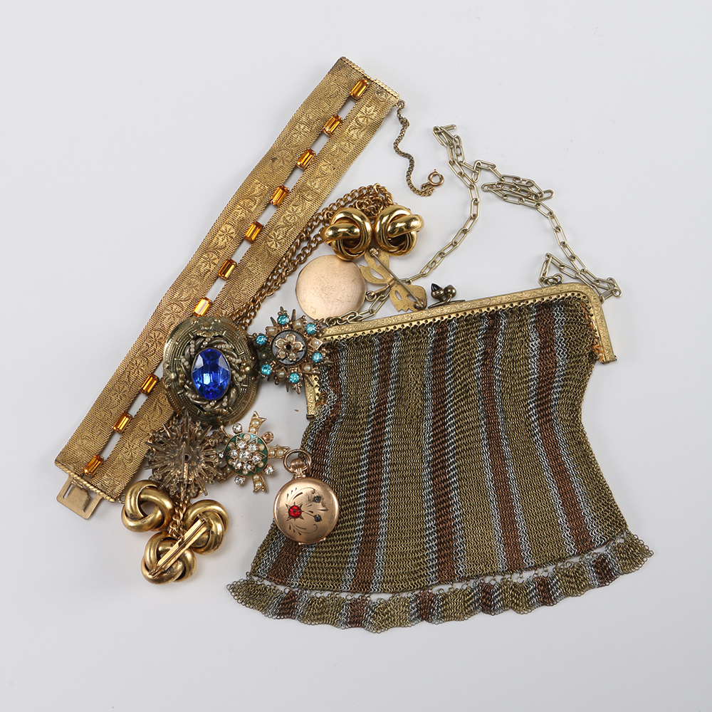 Gold Tone Jewelry Accessories