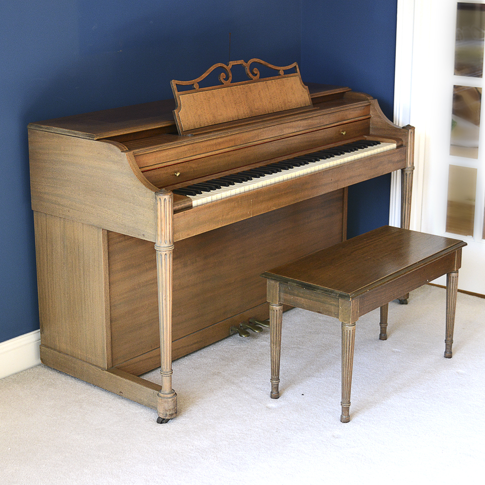 Baldwin Spinet Piano and Bench