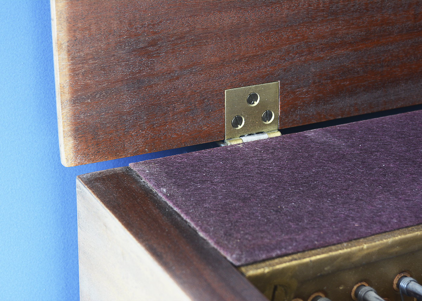 Baldwin Spinet Piano and Bench