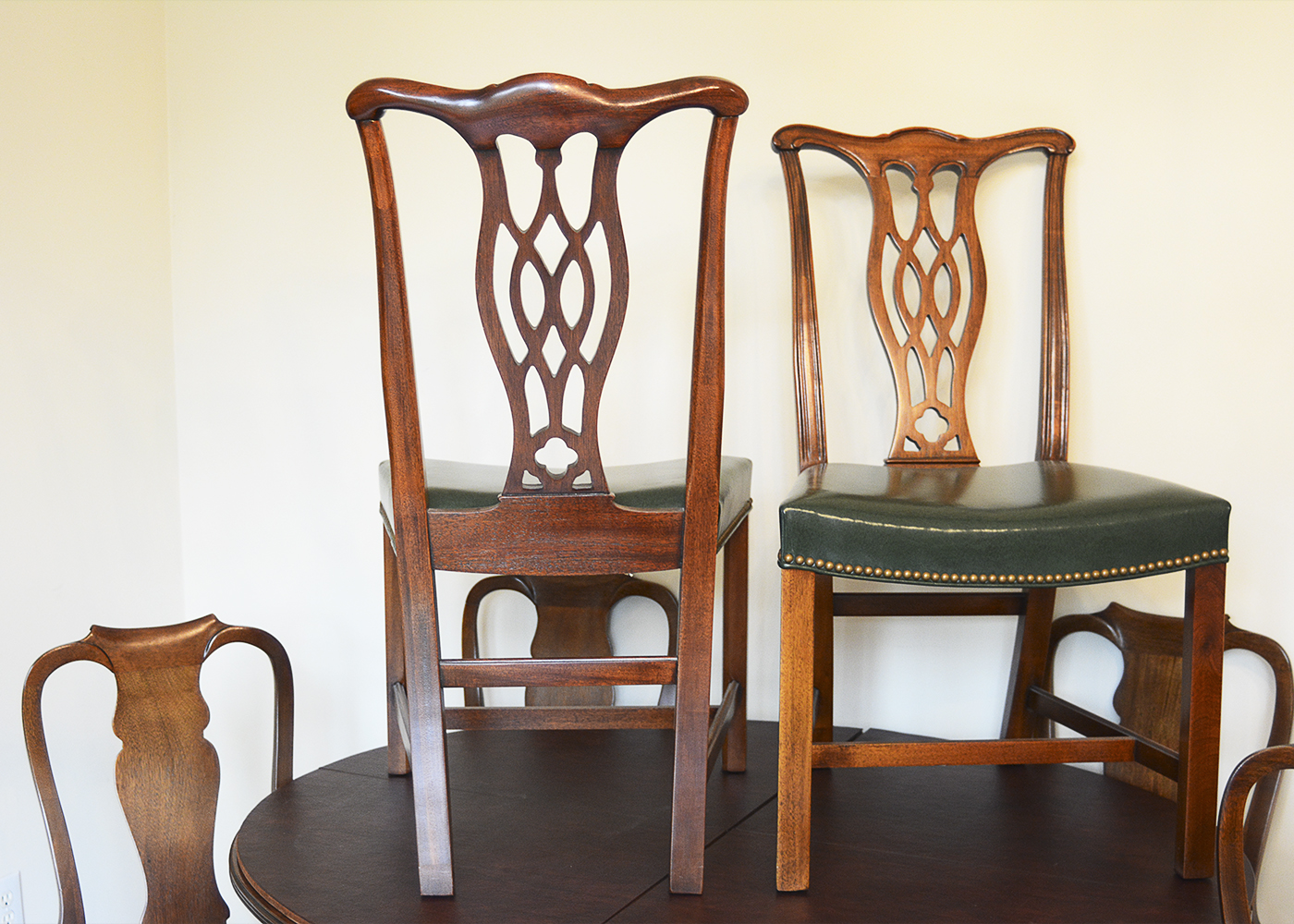 Baker Furniture Duncan Phyfe Style Table with Chairs