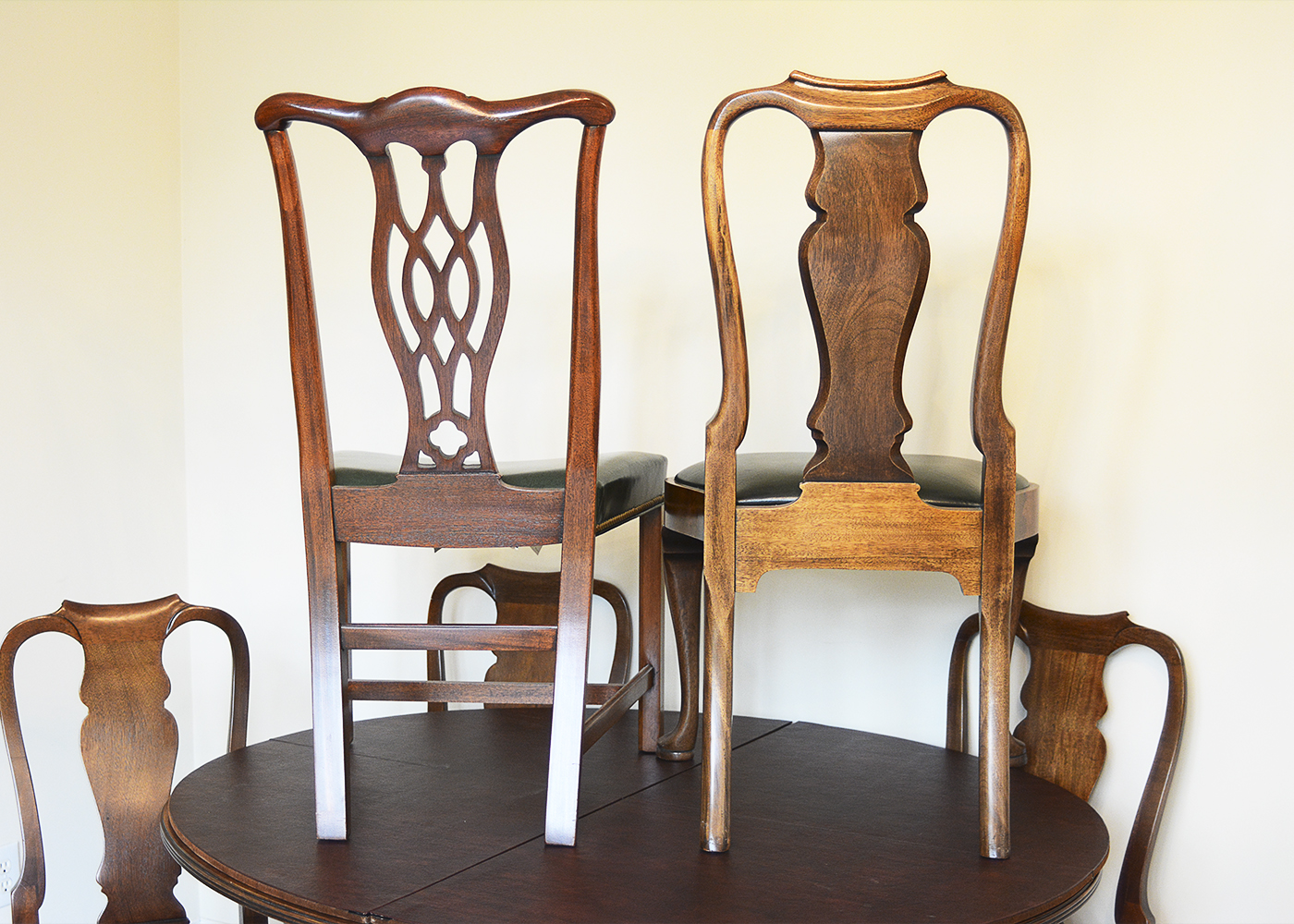 Baker Furniture Duncan Phyfe Style Table with Chairs