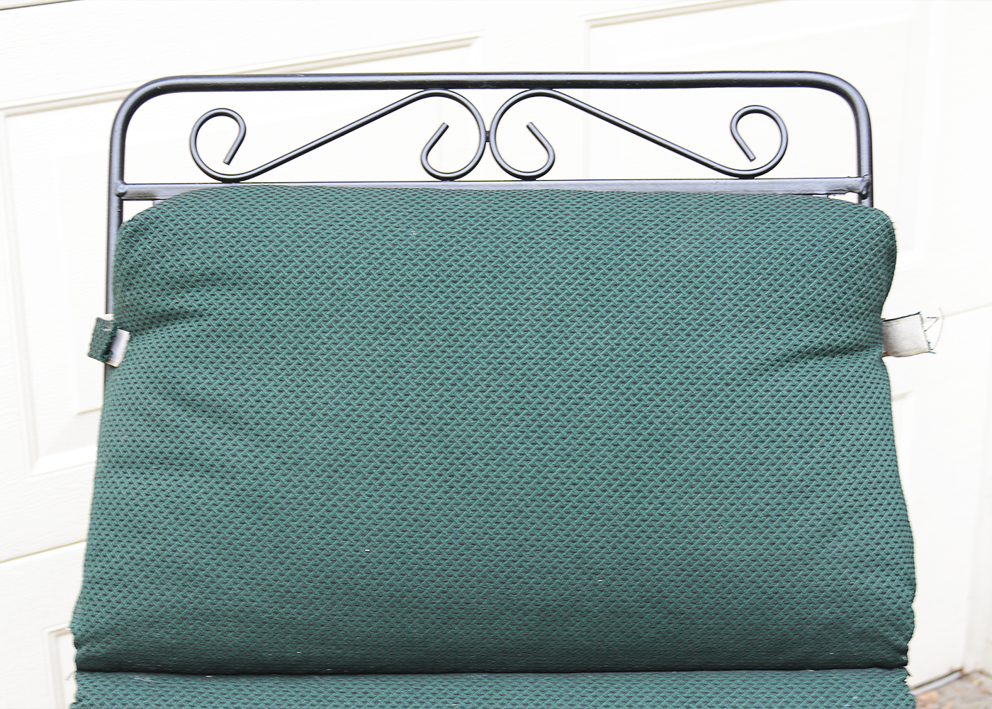 Black Metal Chaise Lounge Patio Chair