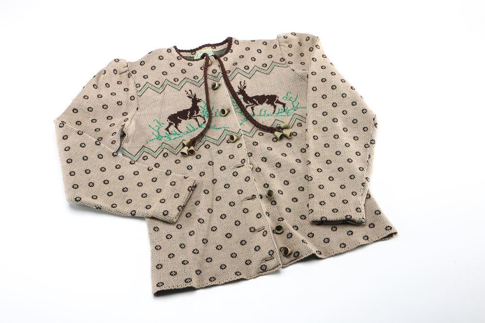 Women's Vintage Cardigan with Deer Motif