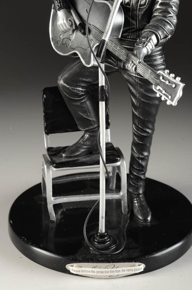 Hamilton Collection "Elvis Presley's '68 Comeback Platinum Edition" Figurine