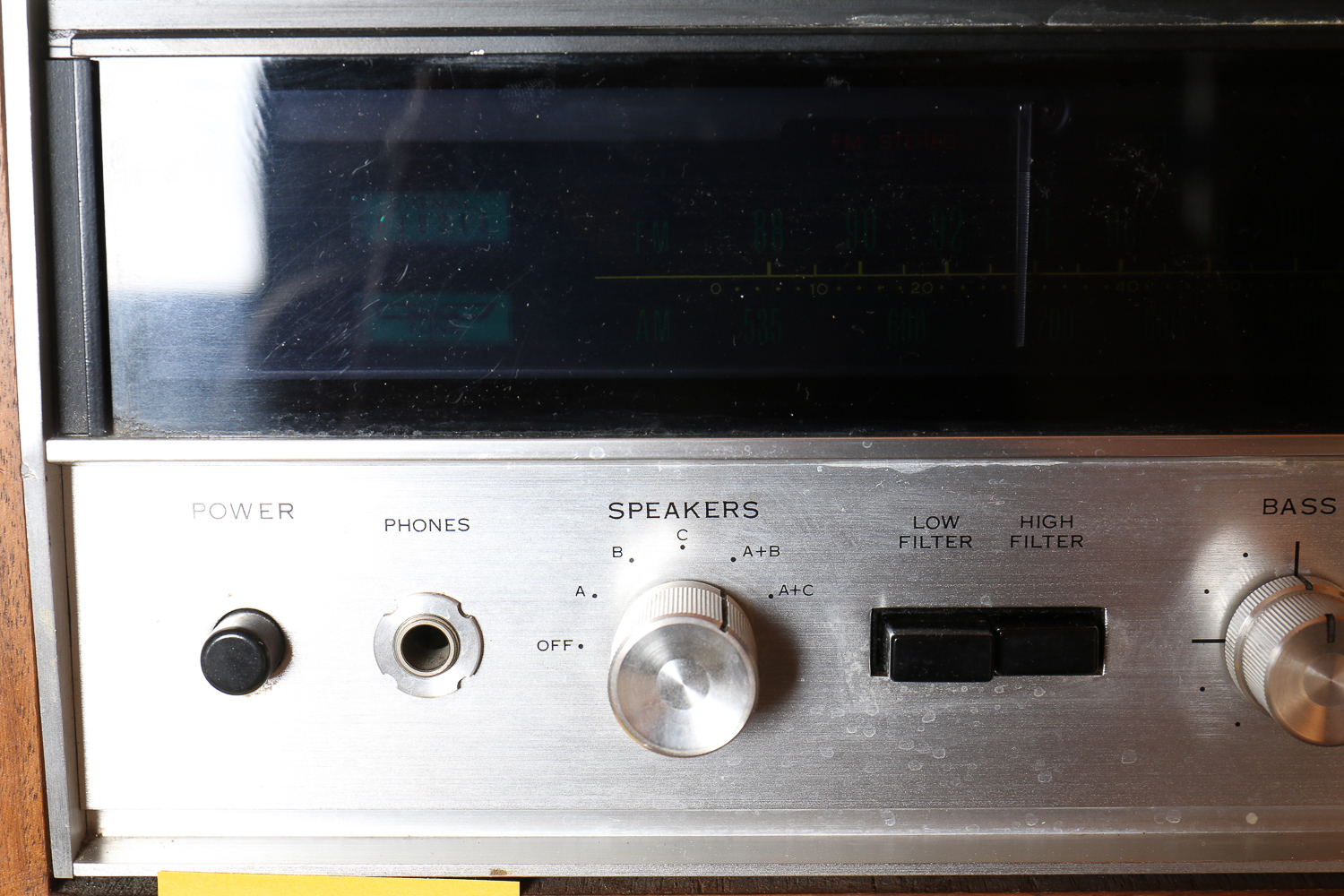 Sansui Stereo Tuner/Amplifier and Speakers