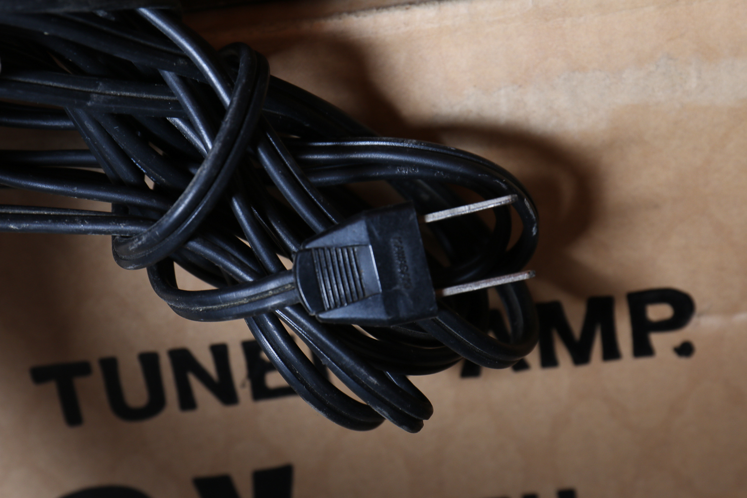 Sansui Stereo Tuner/Amplifier and Speakers