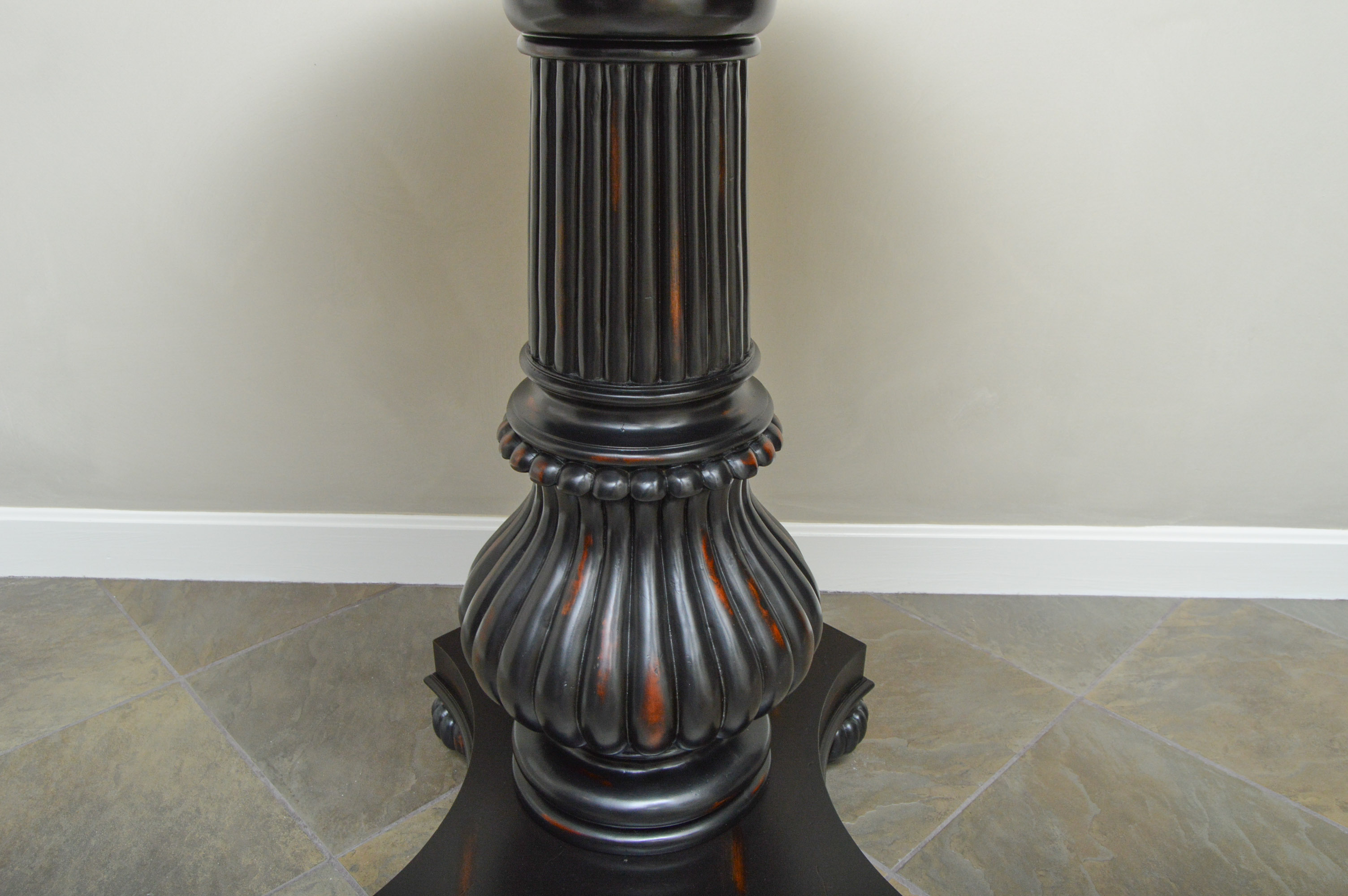 Havertys Furniture Pub Table with Hillsdale Stools