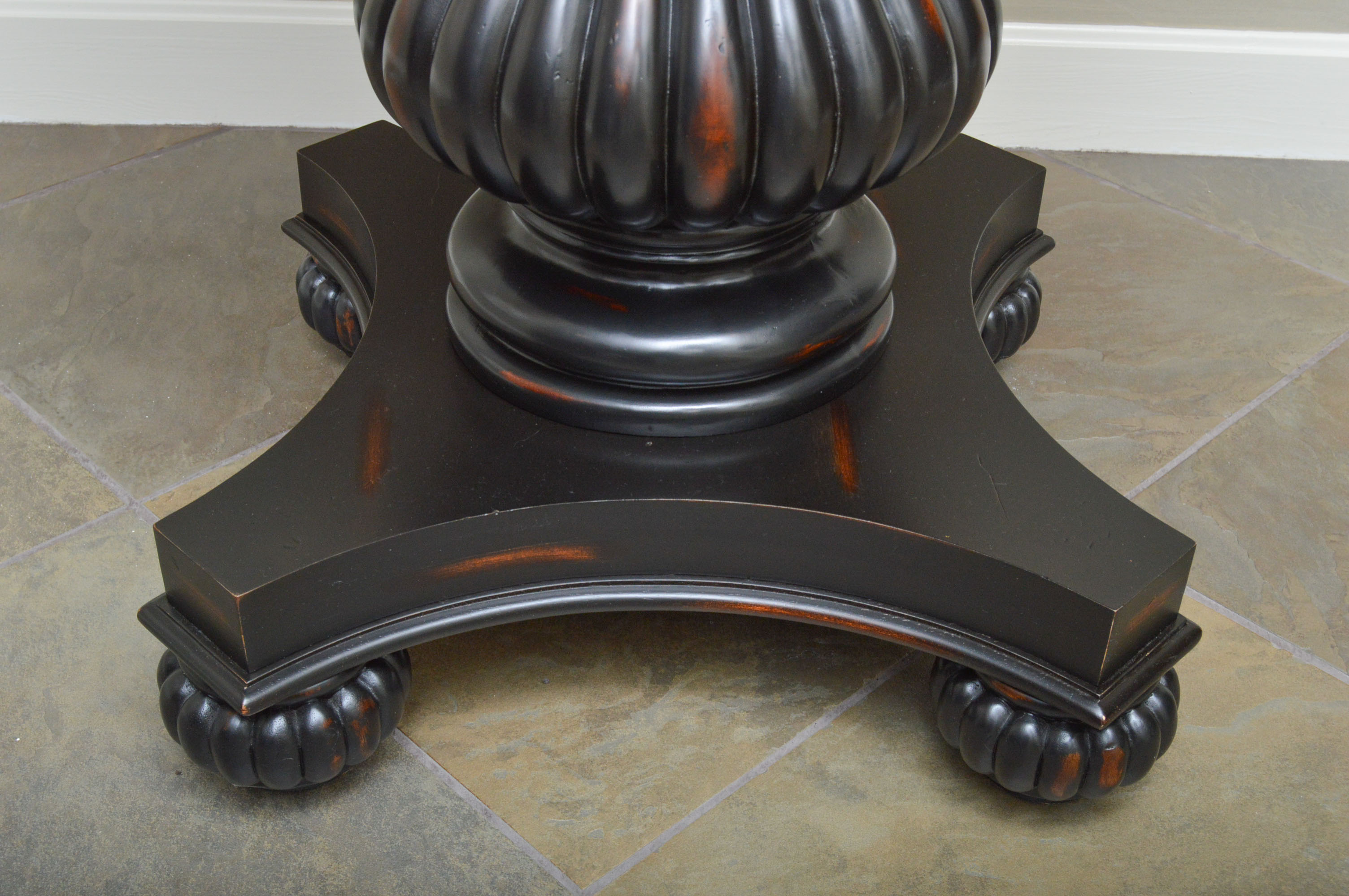 Havertys Furniture Pub Table with Hillsdale Stools