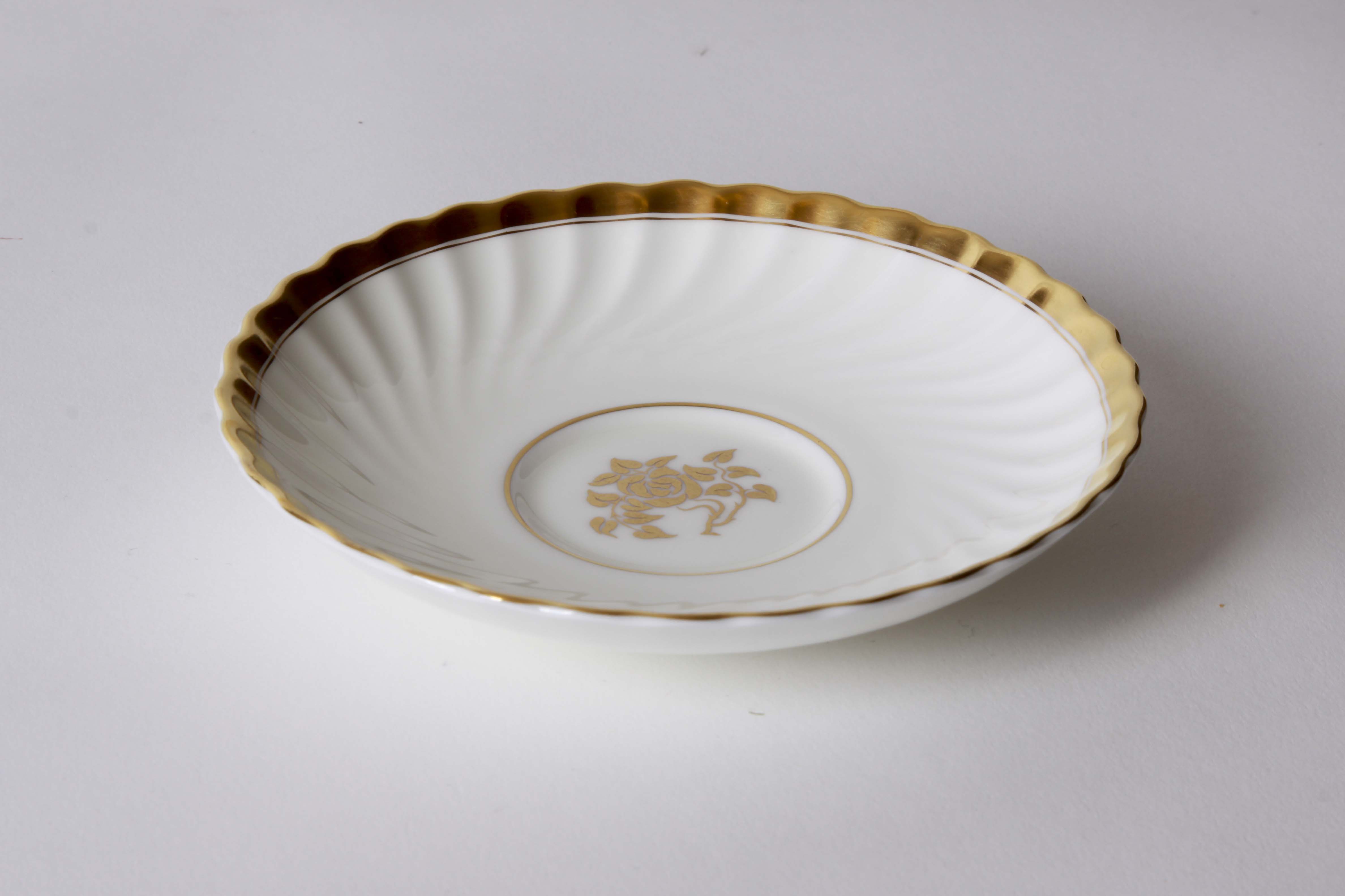 Minton English China Gold Rose Pattern