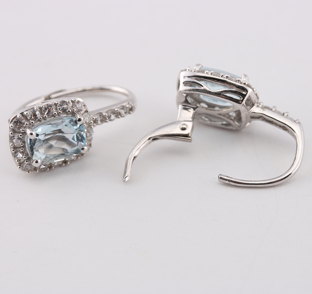 14K White Gold Aquamarine Sapphire Earrings