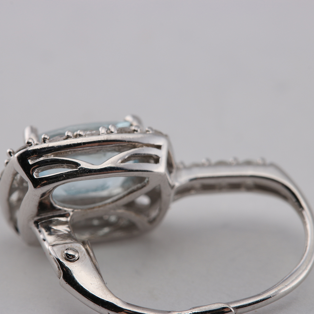 14K White Gold Aquamarine Sapphire Earrings