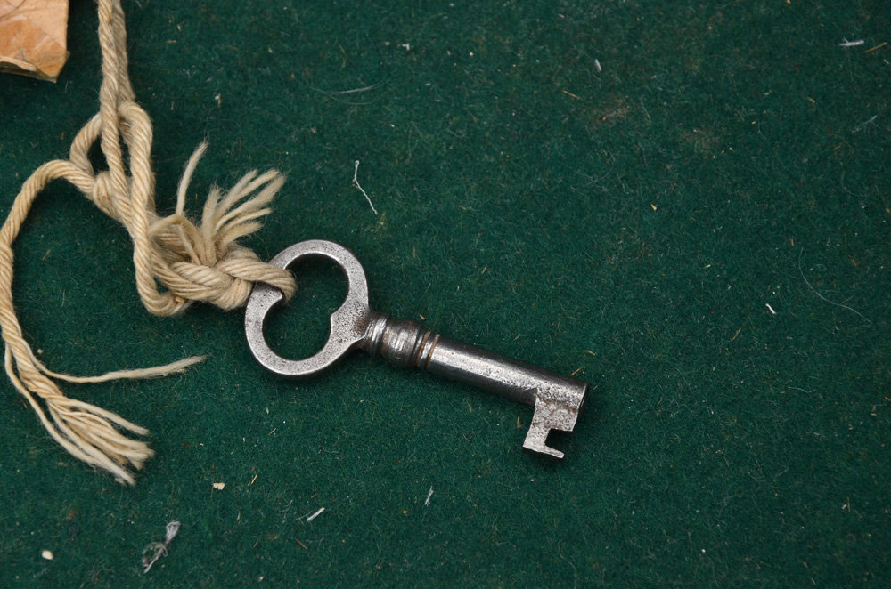 Antique American Empire Cellarette Style Game Table