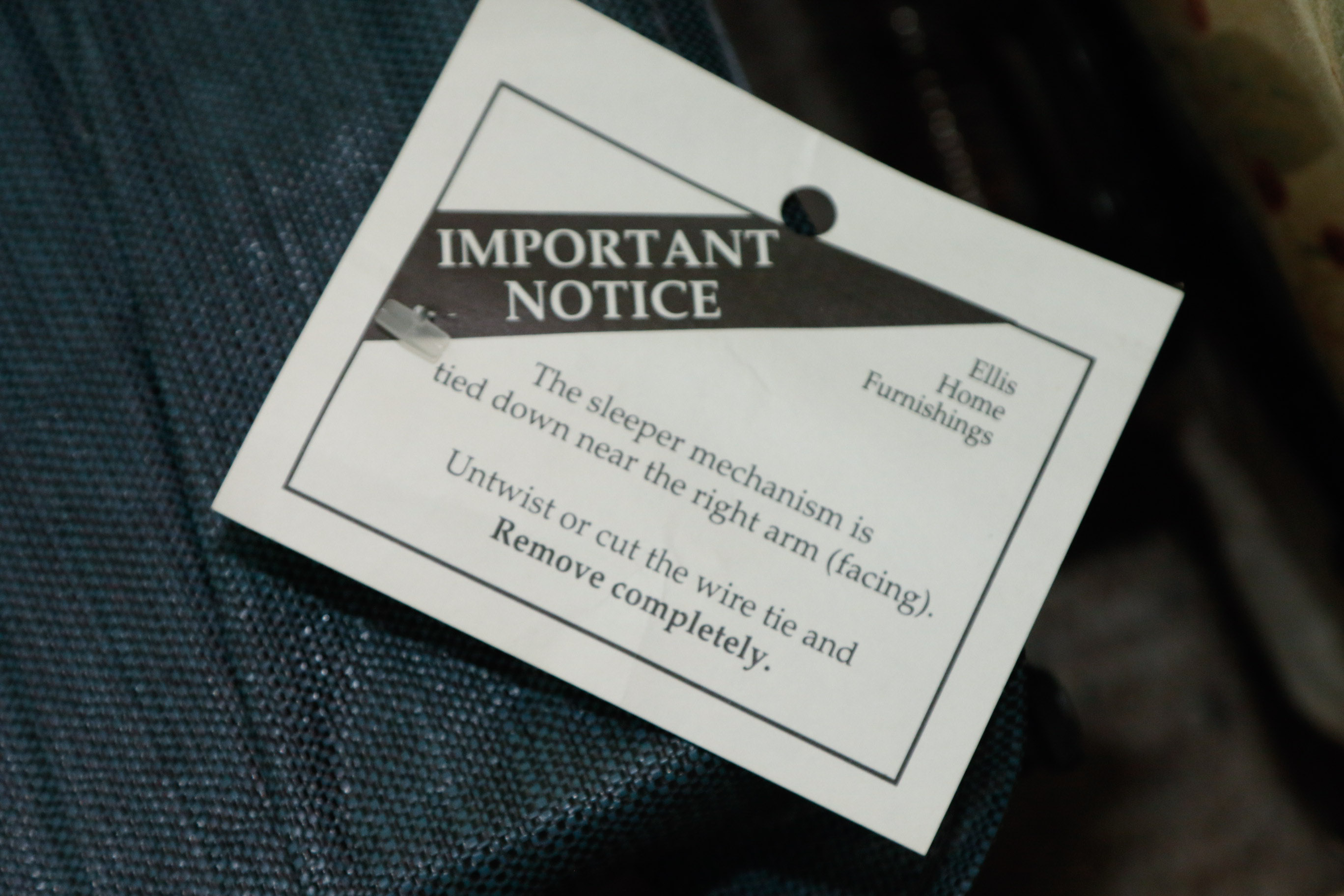 Ellis Home Furnishings Convertible Sleeper Chair