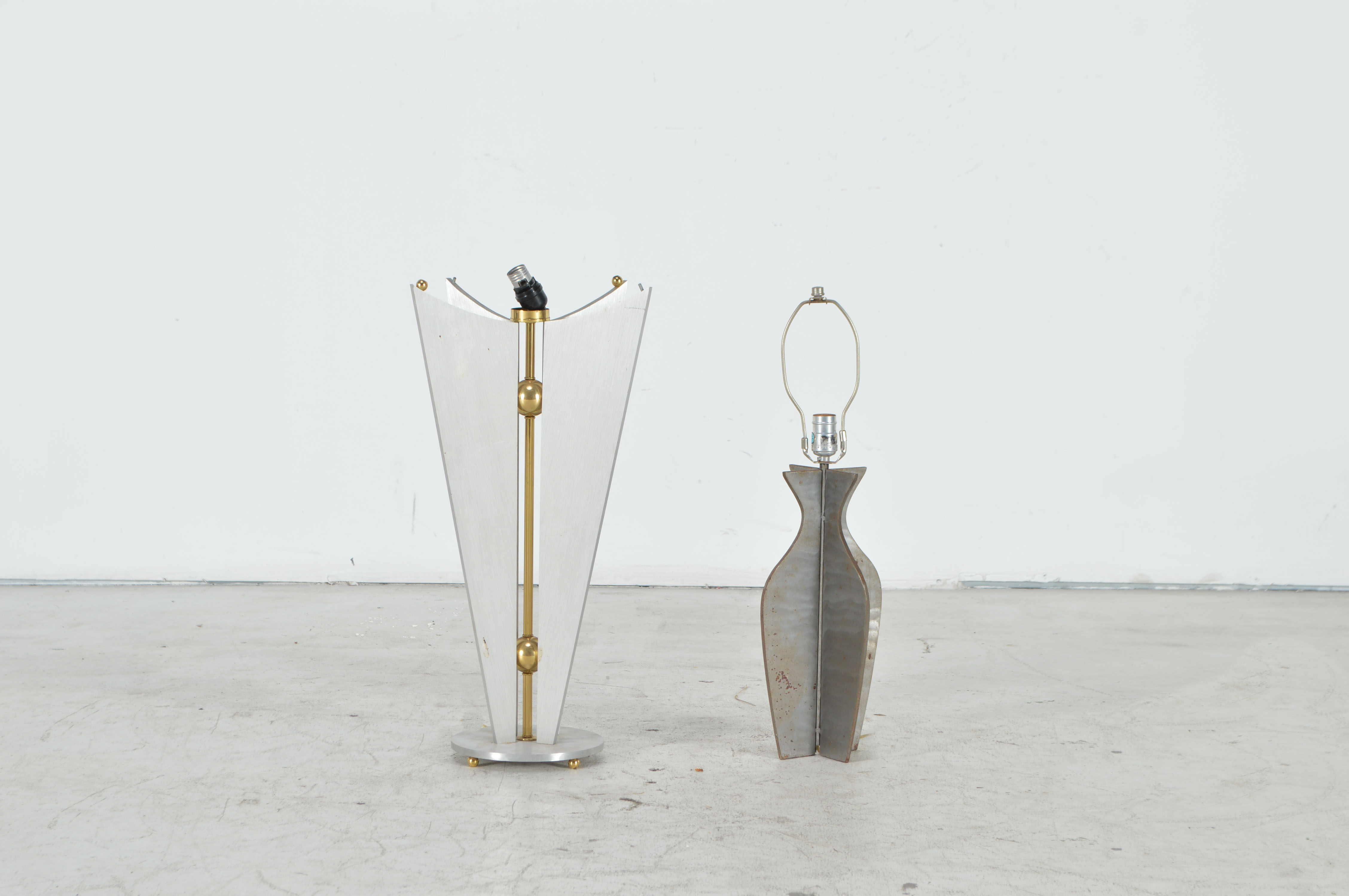 Modern Metal Table Lamps