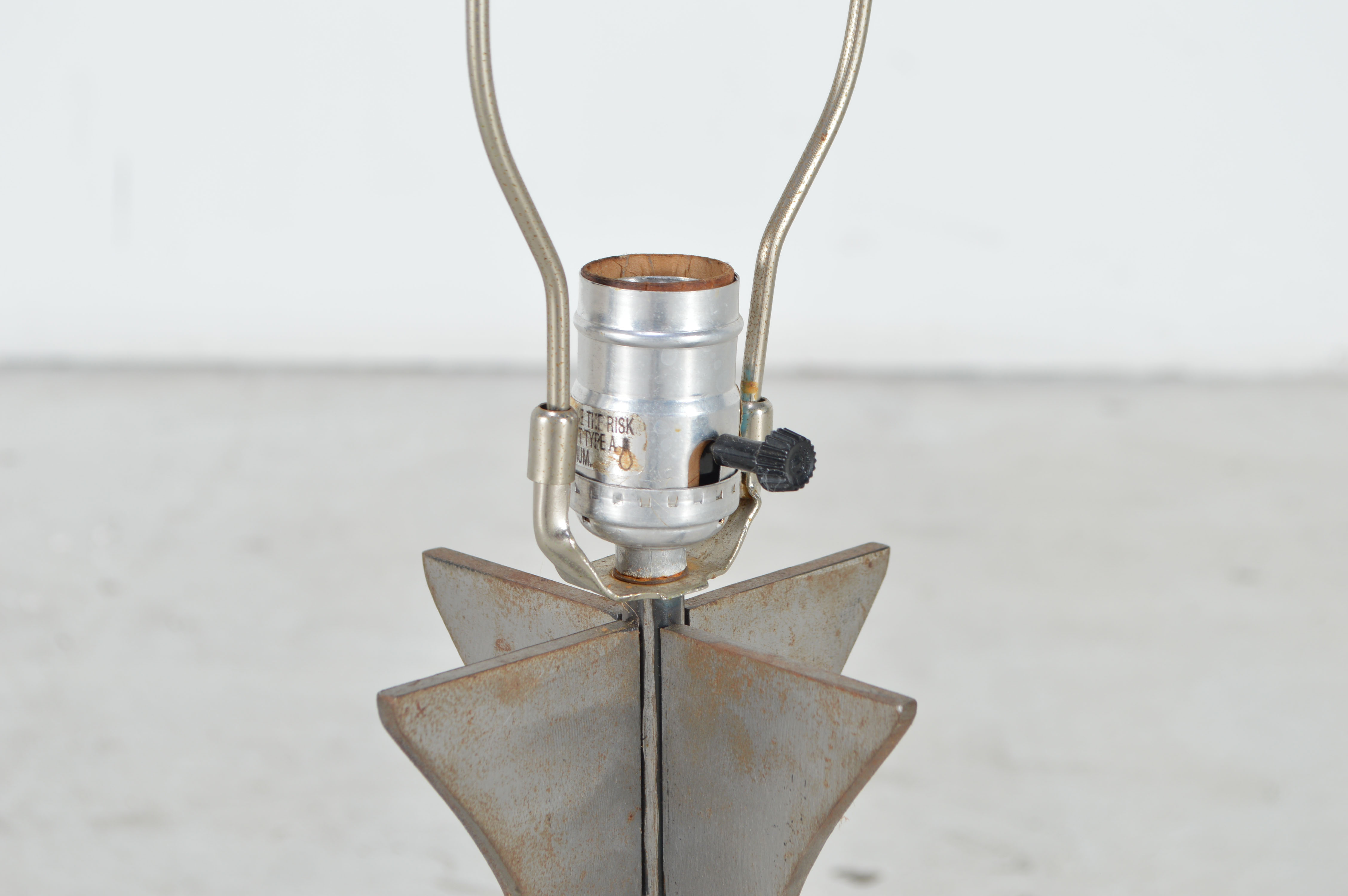 Modern Metal Table Lamps