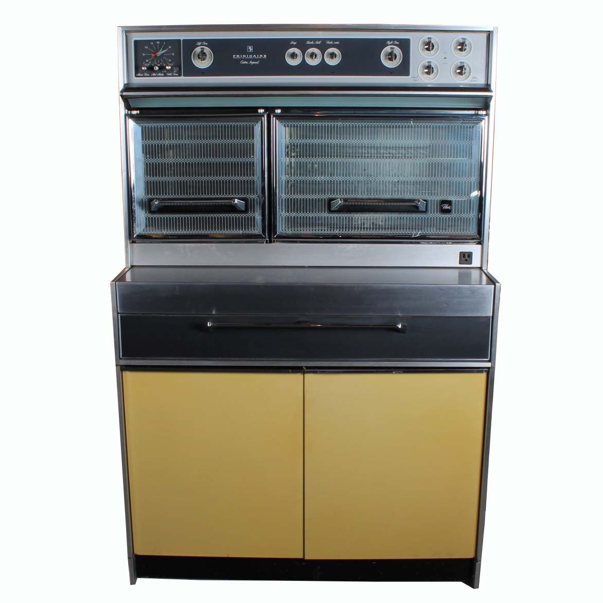 Vintage 1960's Frigidaire Flair Range