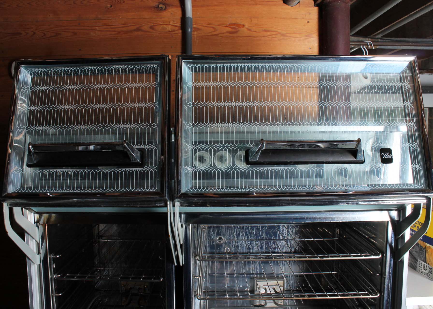 Vintage 1960's Frigidaire Flair Range