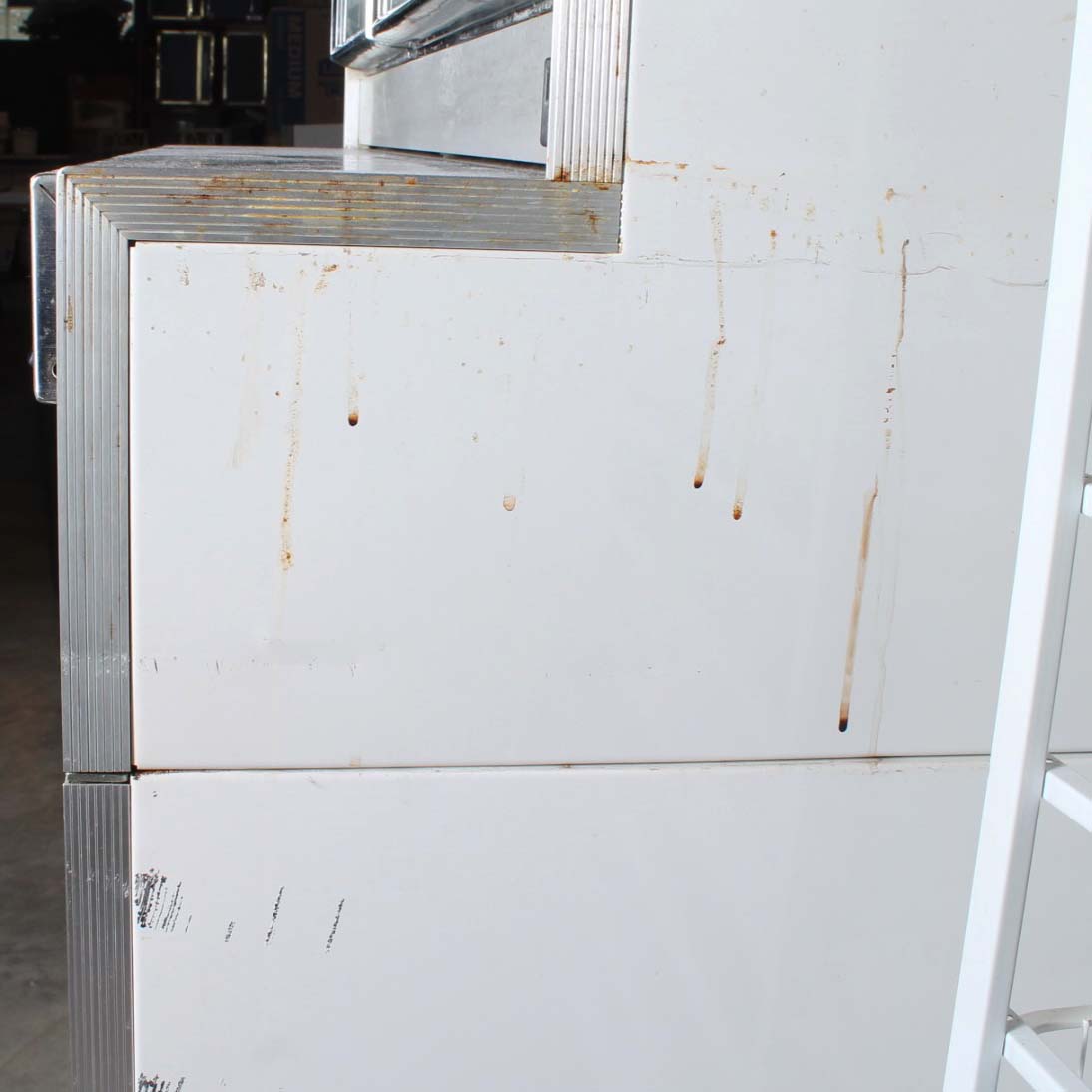 Vintage 1960's Frigidaire Flair Range