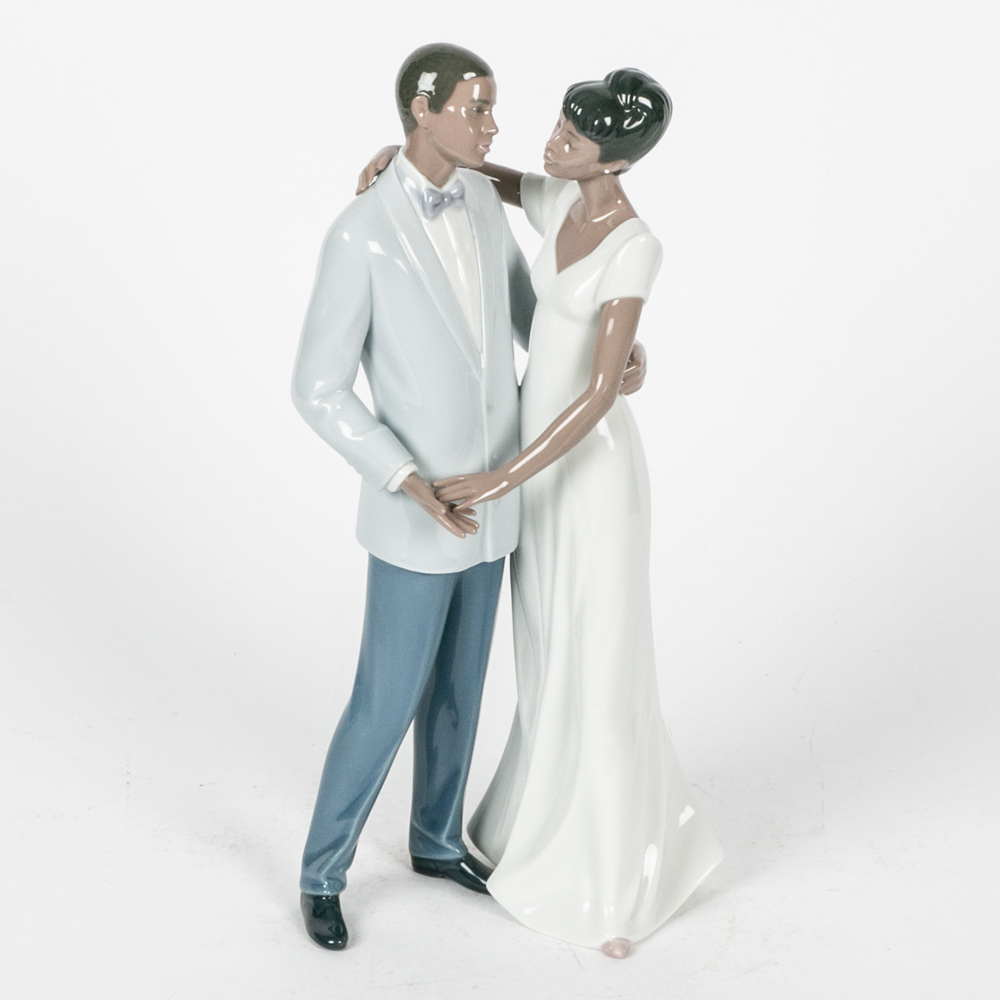 "A Lovers' Dance" Figurine by Lladro