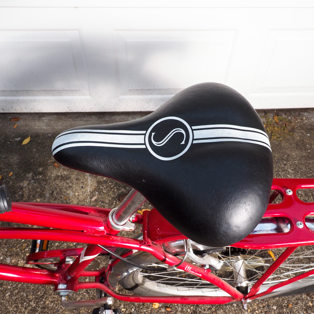 Schwinn "Point Beach" Men's Cruiser Bicycle