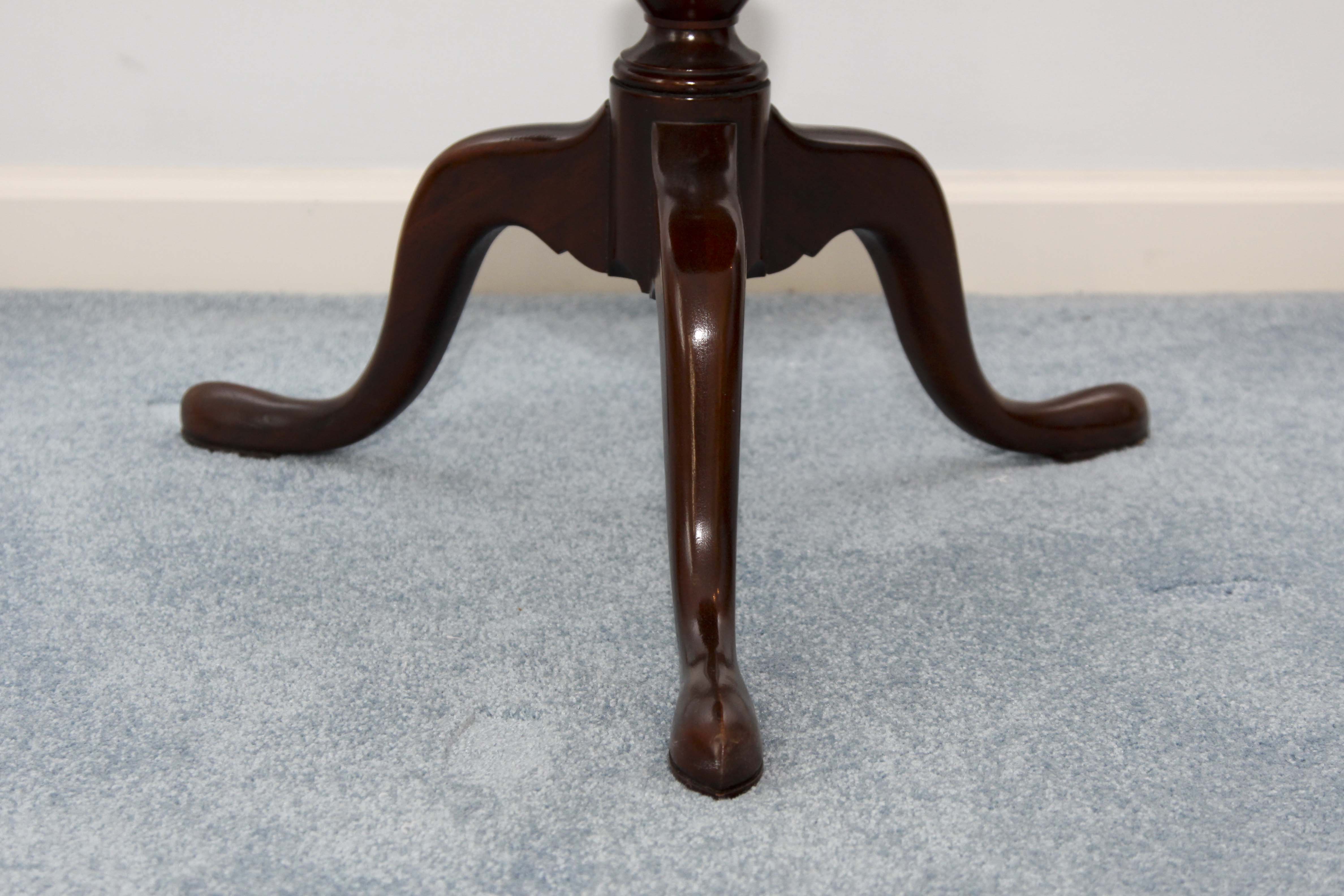 Wooden Two-Tier Pie Crust Table