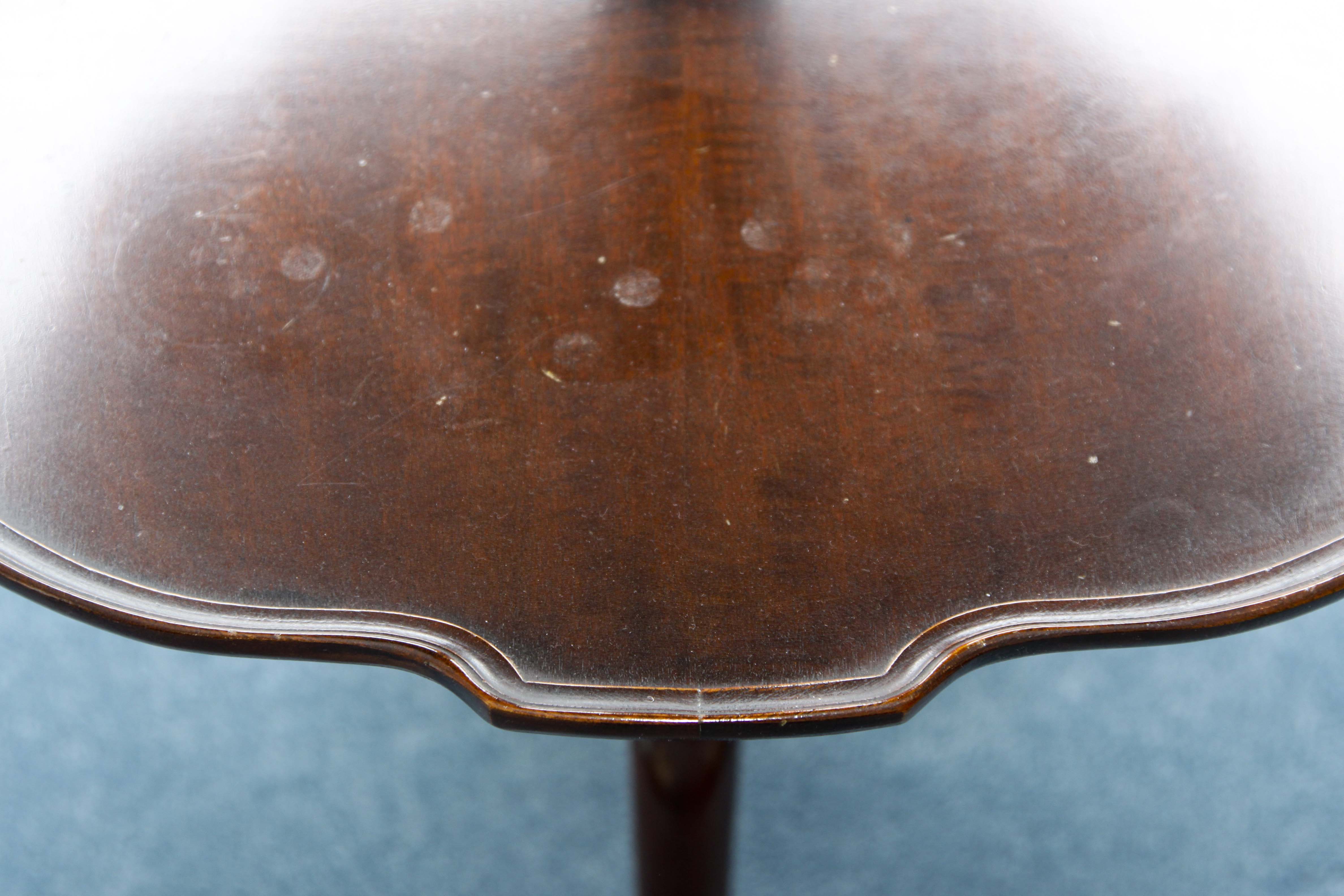 Wooden Two-Tier Pie Crust Table