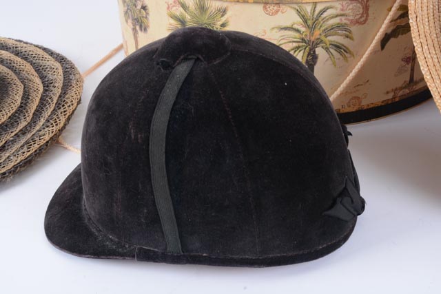 Quriky Vintage Hat Collection