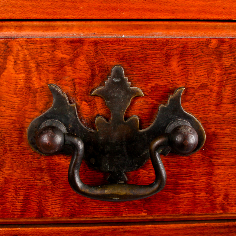 Mahogany Pedestal Table