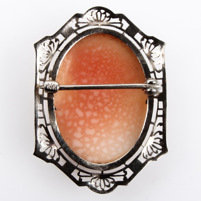 14K White Gold Cameo