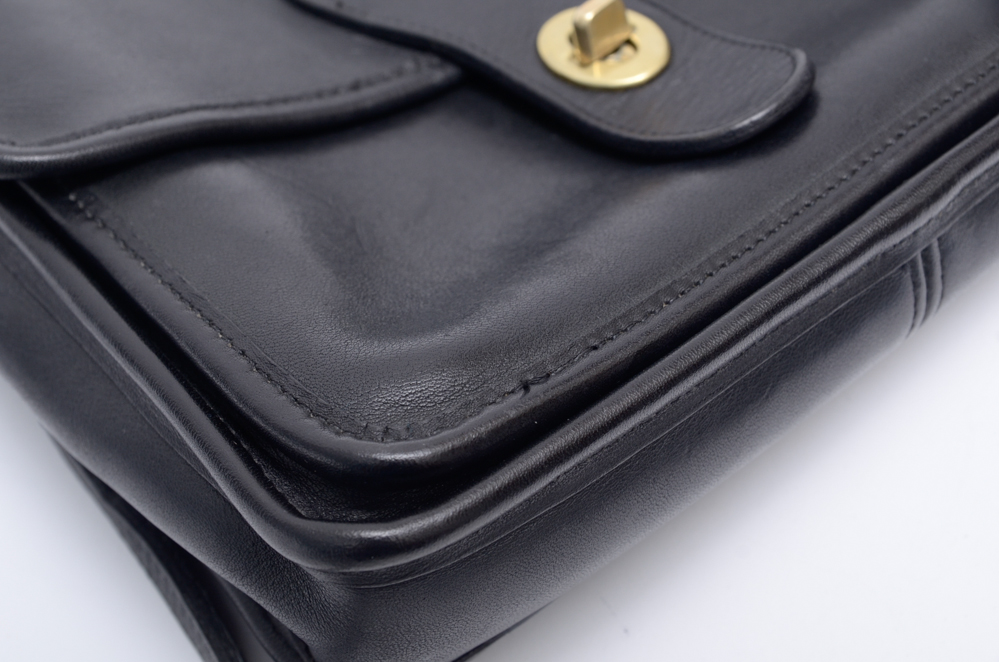 Vintage Coach Station Bag