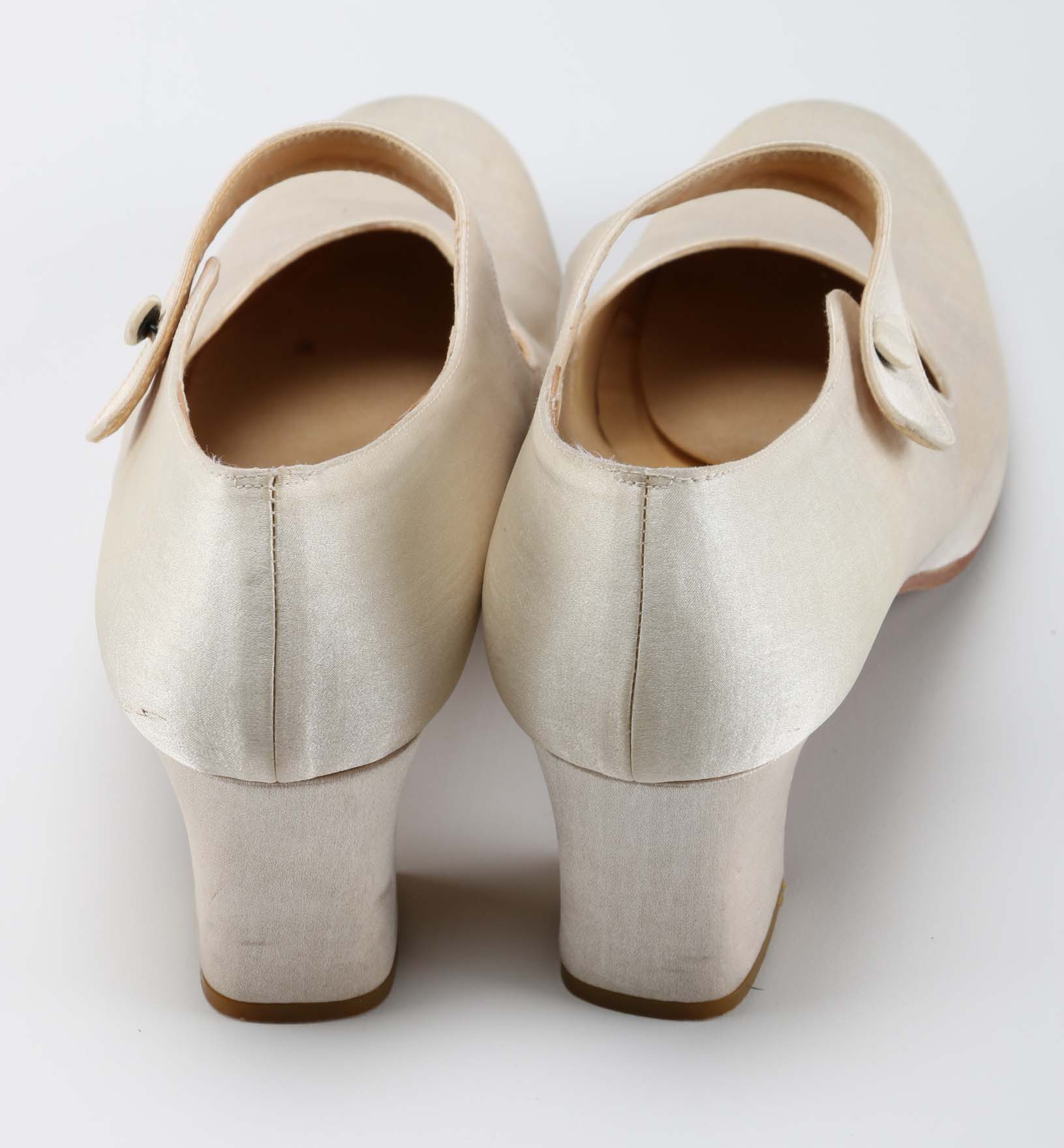 Vintage Kenneth Cole Heels