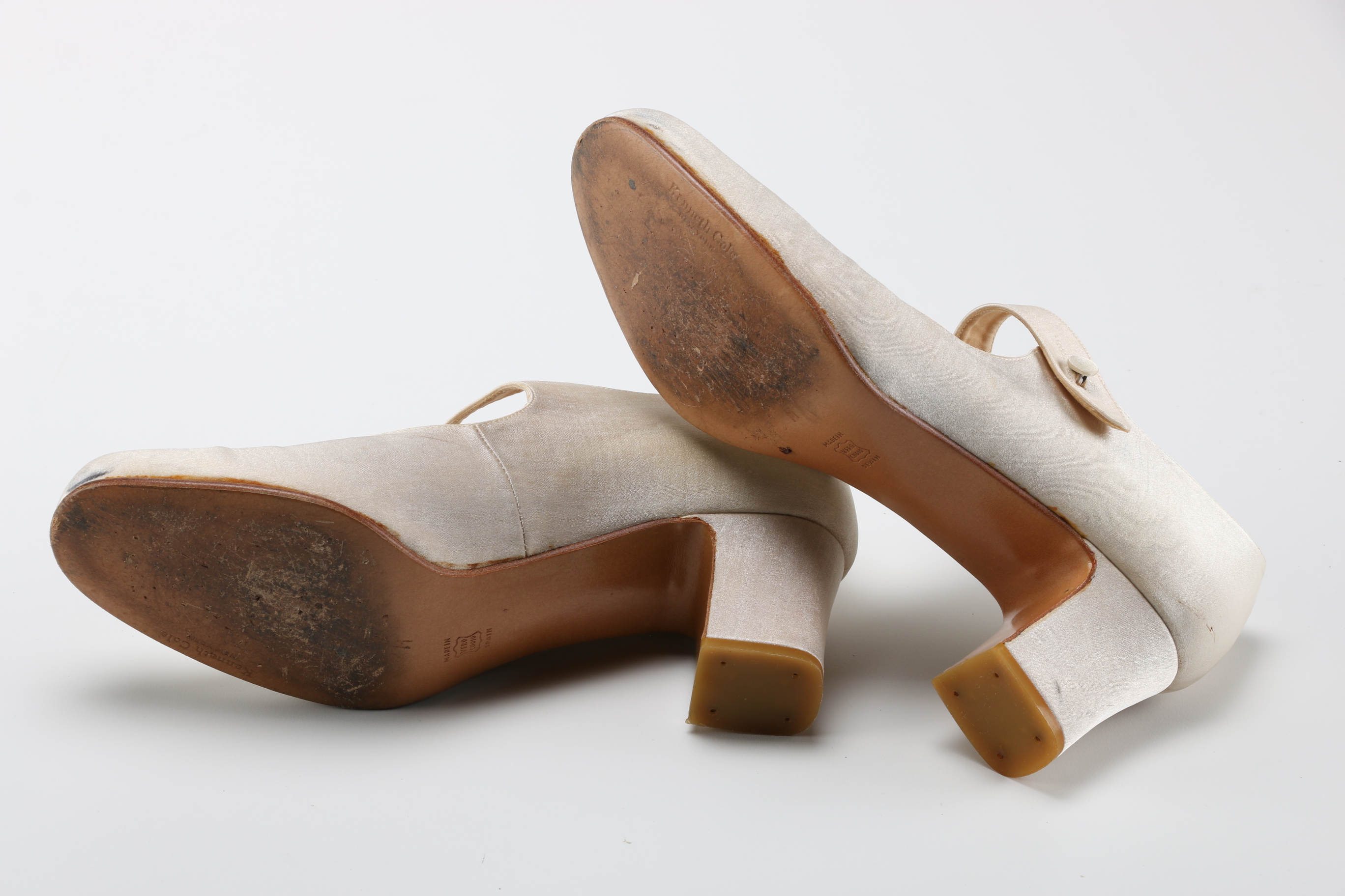 Vintage Kenneth Cole Heels