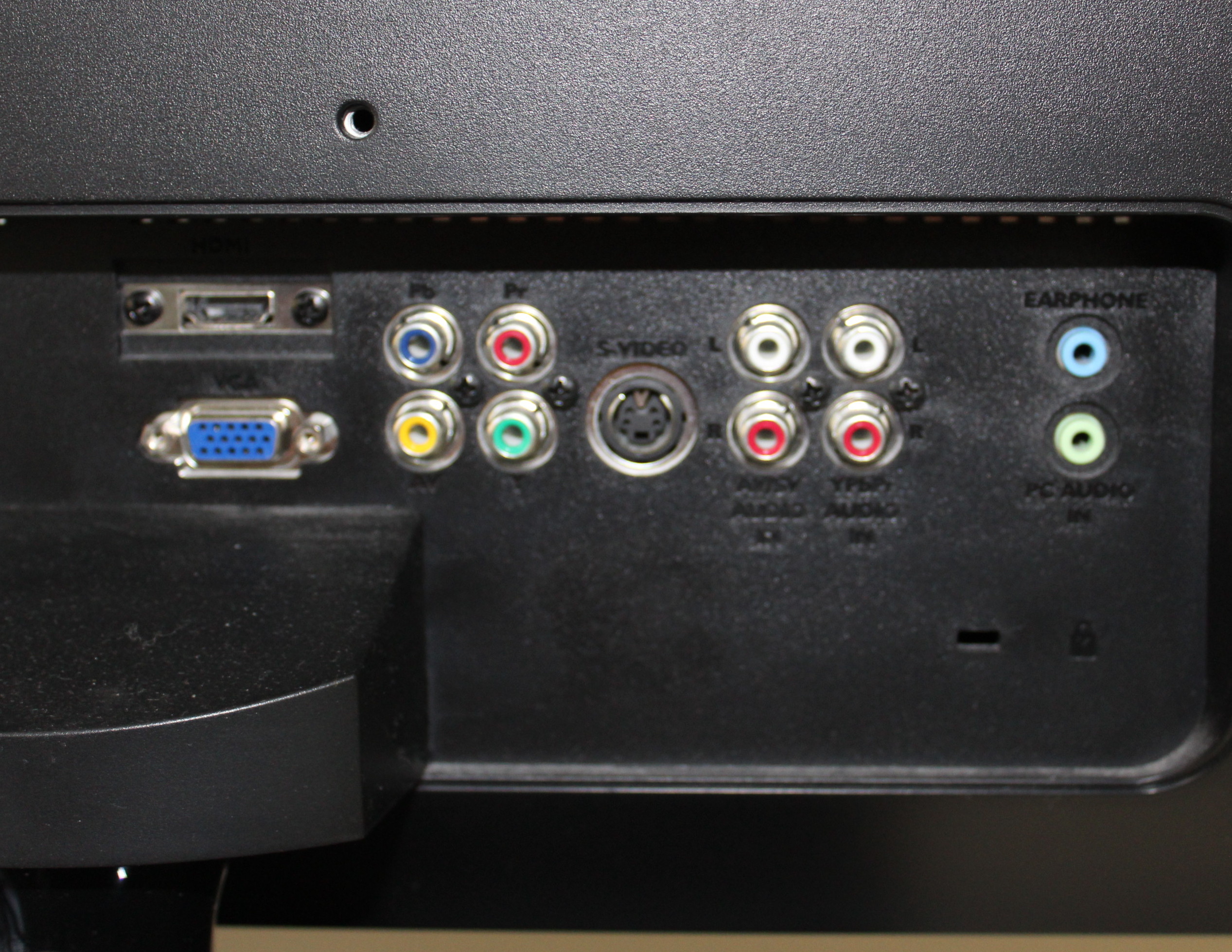 AOC 22" LCD Television