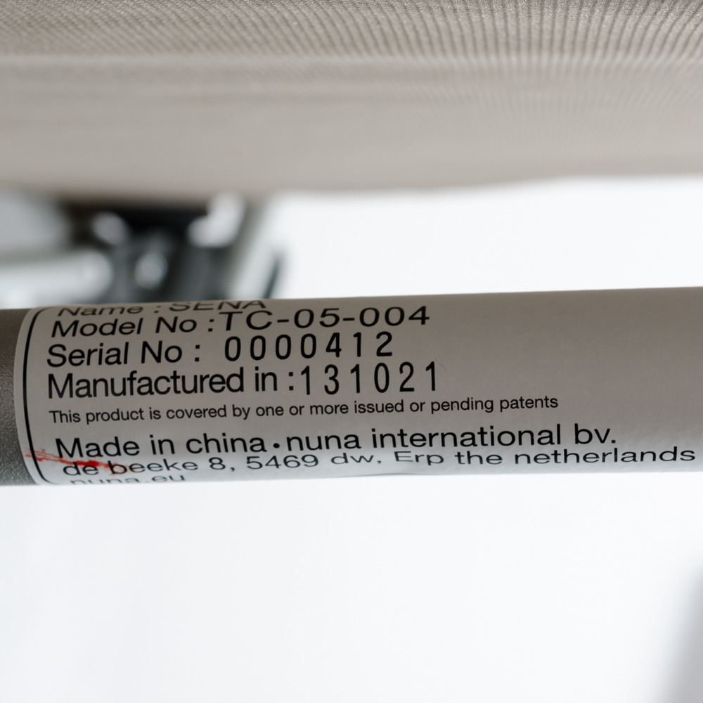 Nuna "SENA" Travel Crib