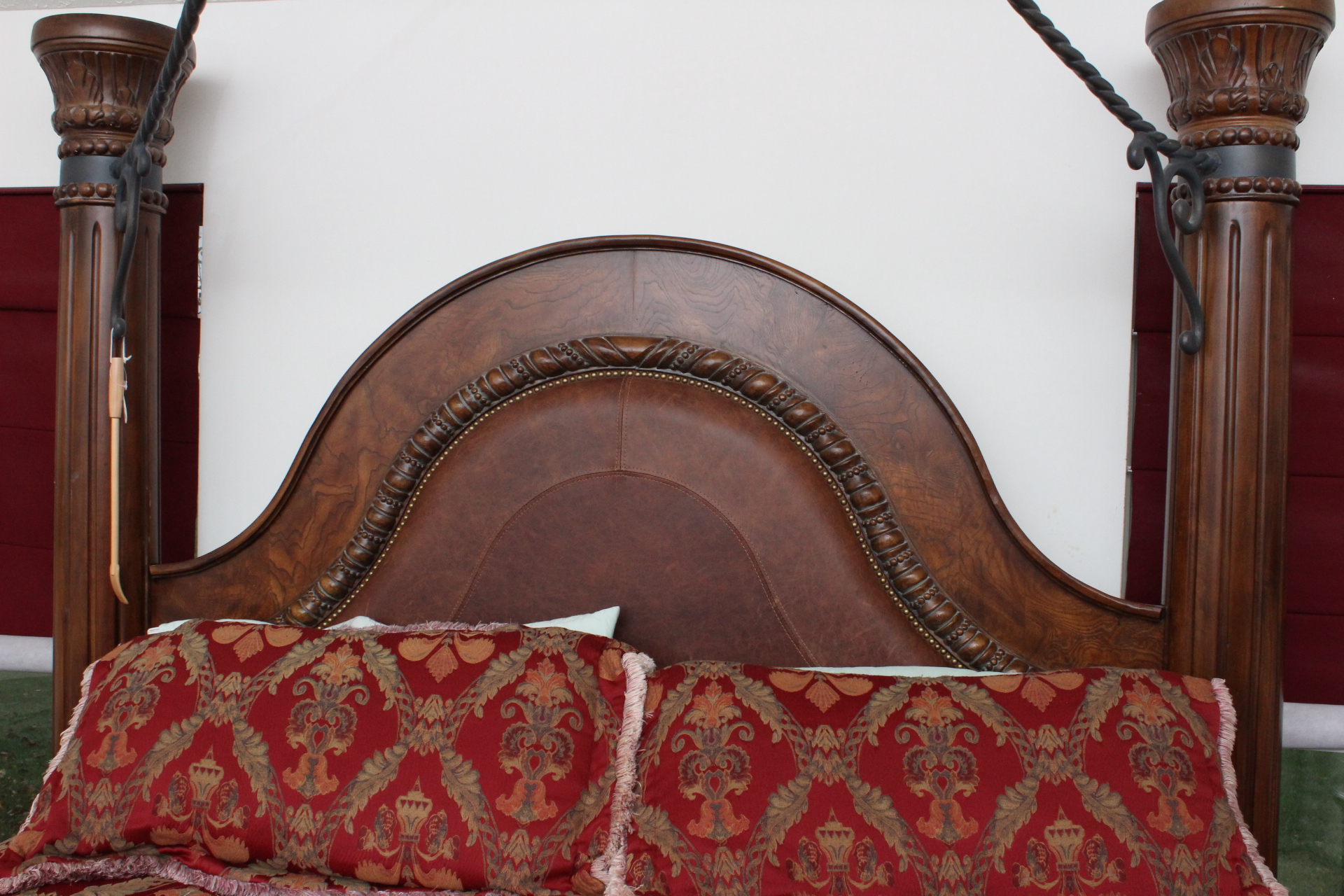 Collezione Europa Walnut Veneer and Wrought Iron California King Size Canopy Bed