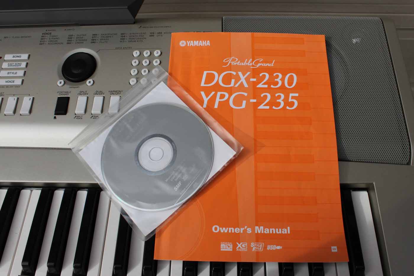 Yamaha Portable Grand Piano Digital Keyboard With Stand