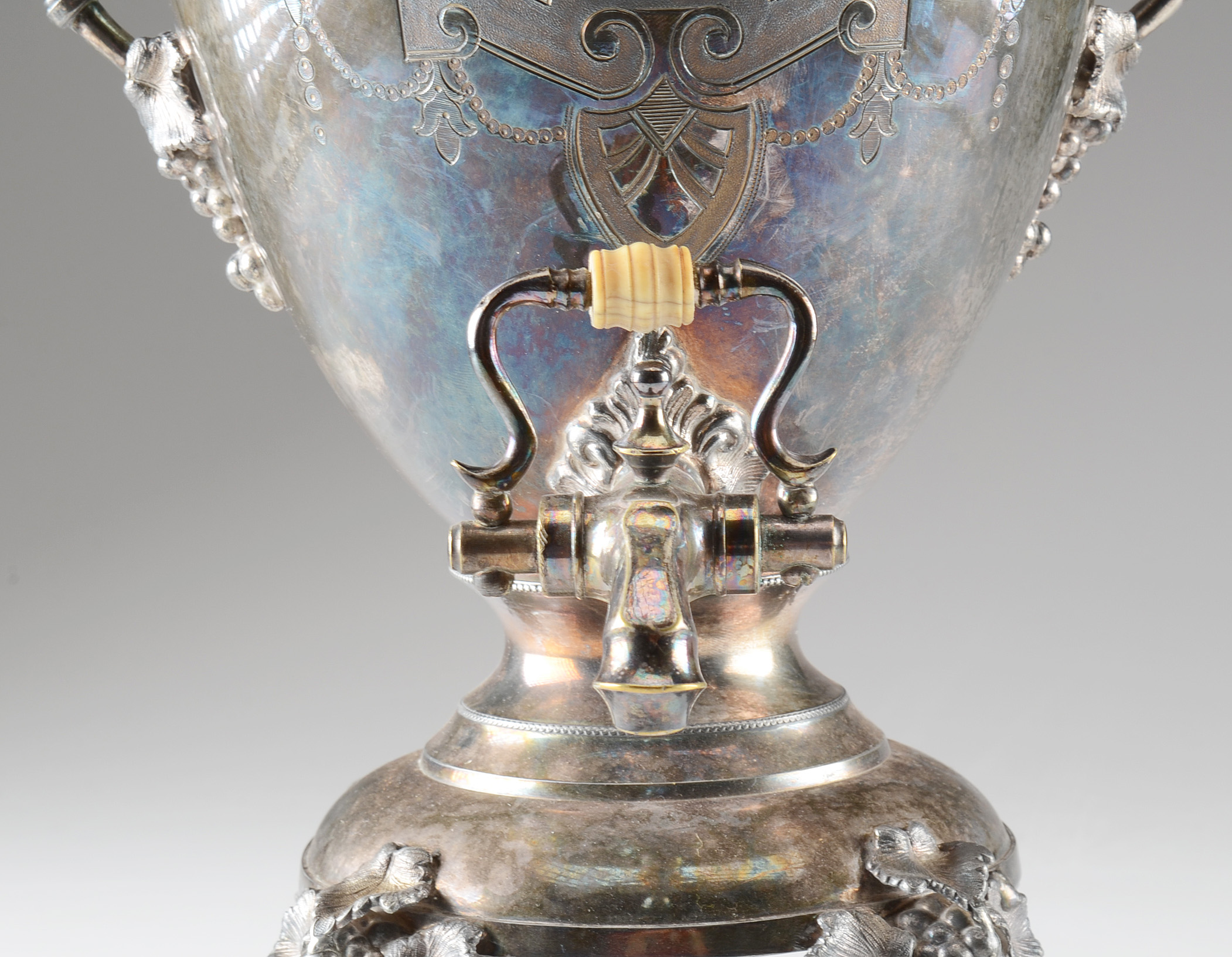 Vintage Meriden Silver Plate Coffee Urn with Sterno