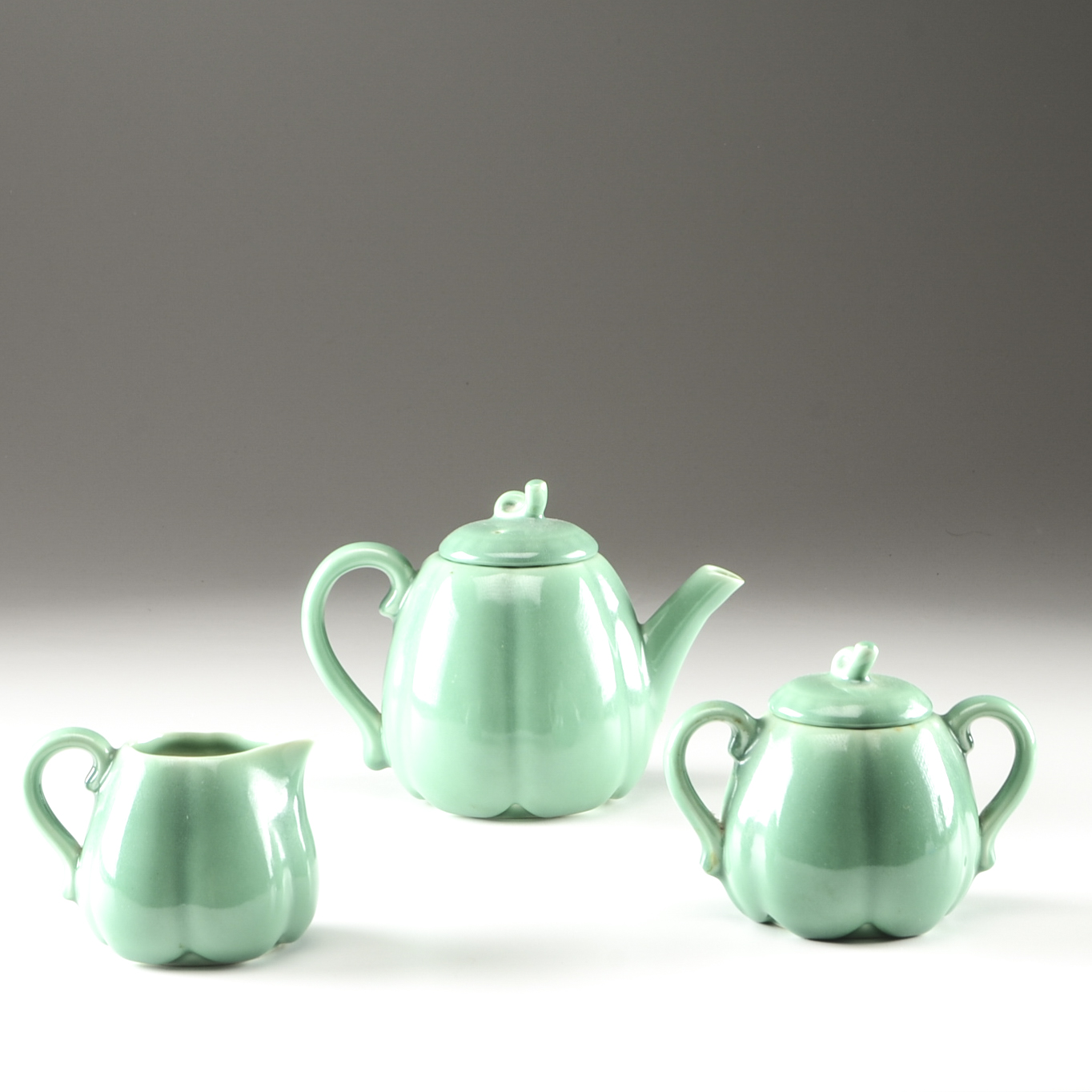 1930 Rookwood Pottery Pumpkin Tea Set