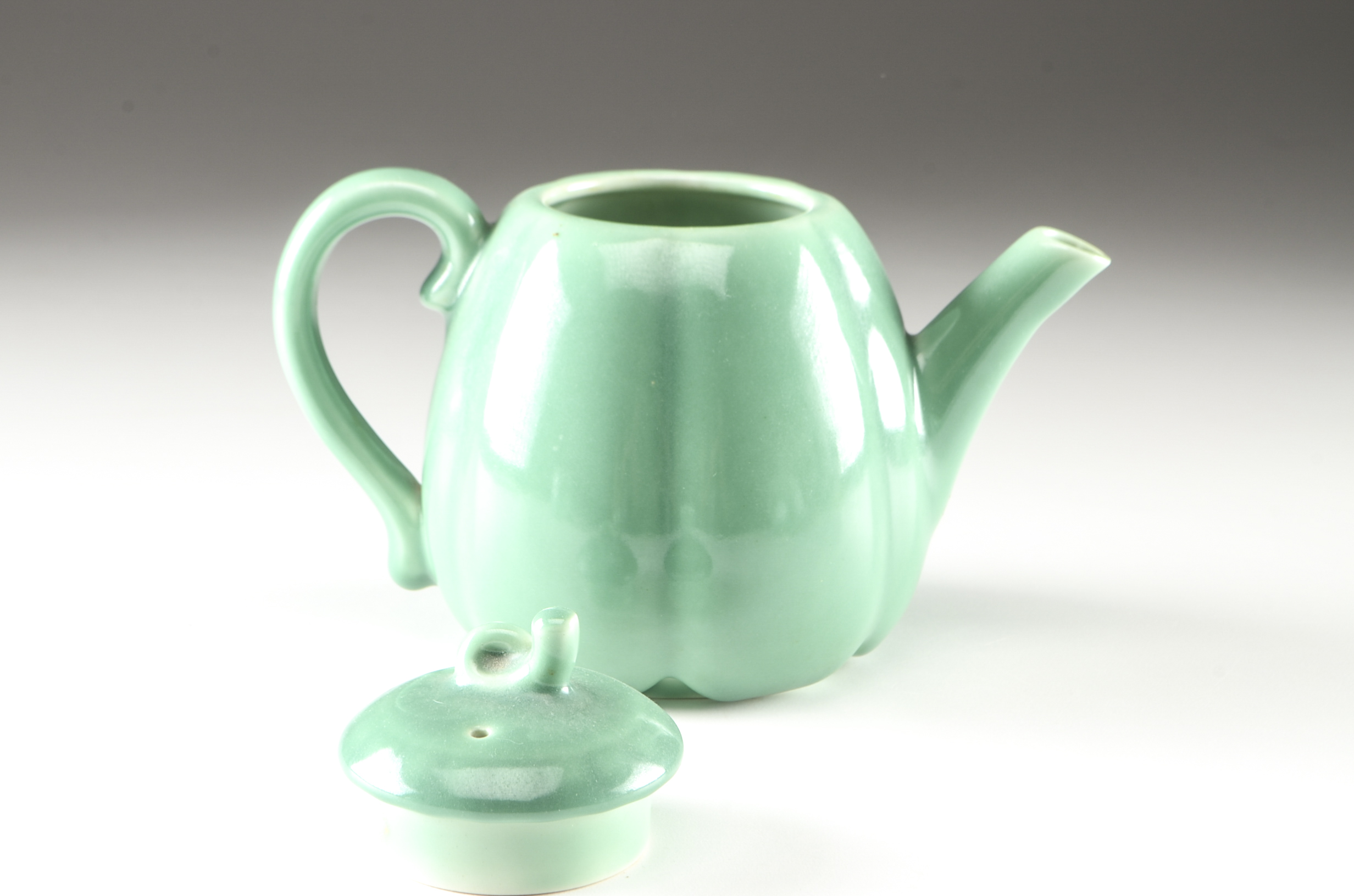 1930 Rookwood Pottery Pumpkin Tea Set