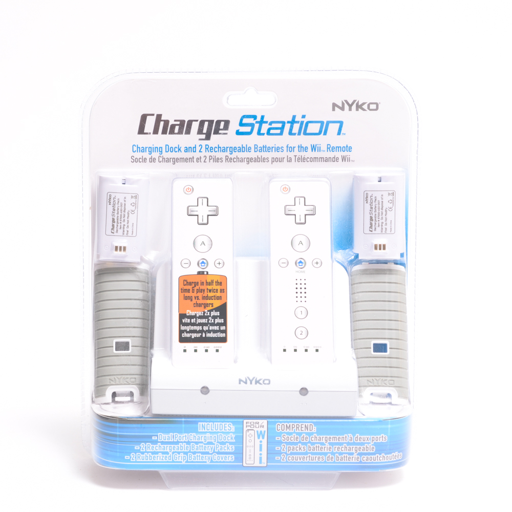 Nyko Charging Station For the Wii Remote