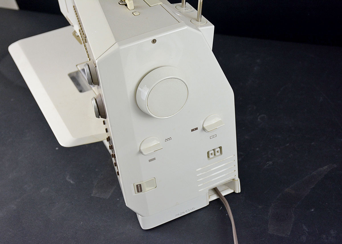 Bernina 1130 Computerized Sewing Machine