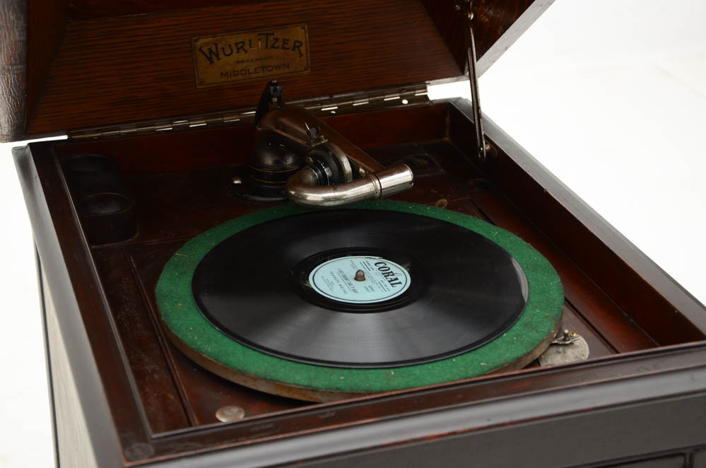 Wurlitzer Victrola