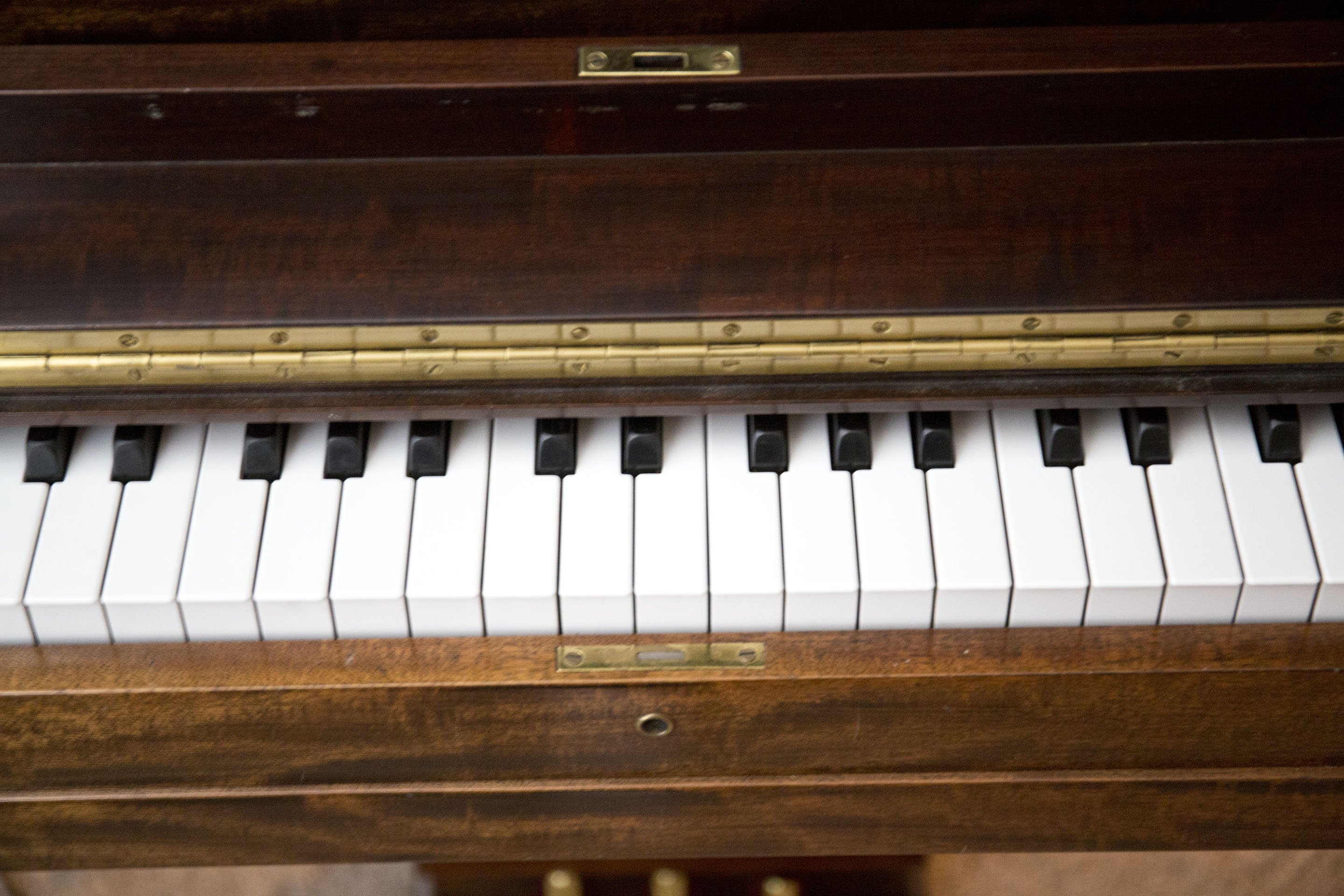 Krakauer Brothers New York Grand Piano