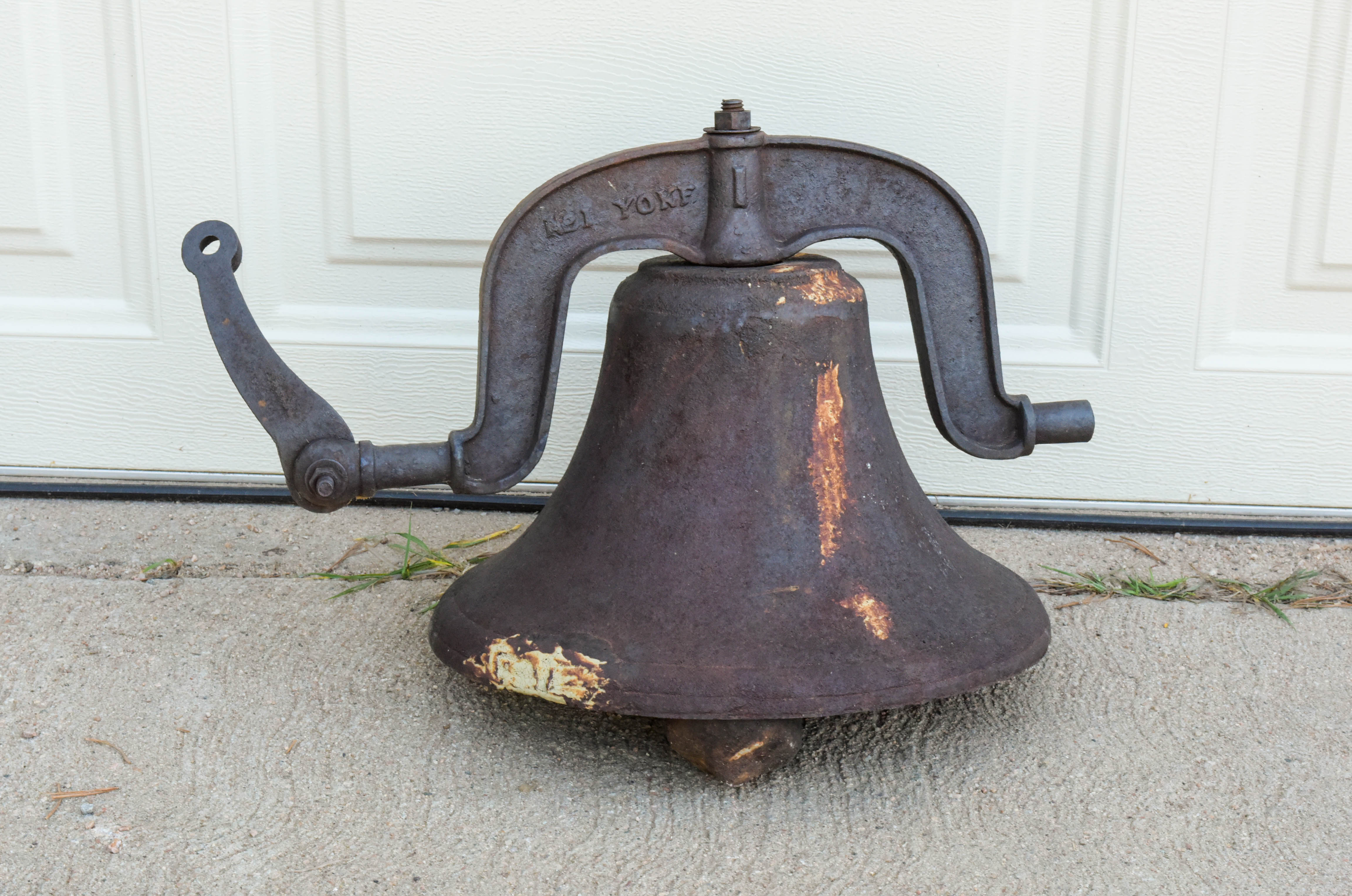 Antique 1880s Cast Iron School House Bell
