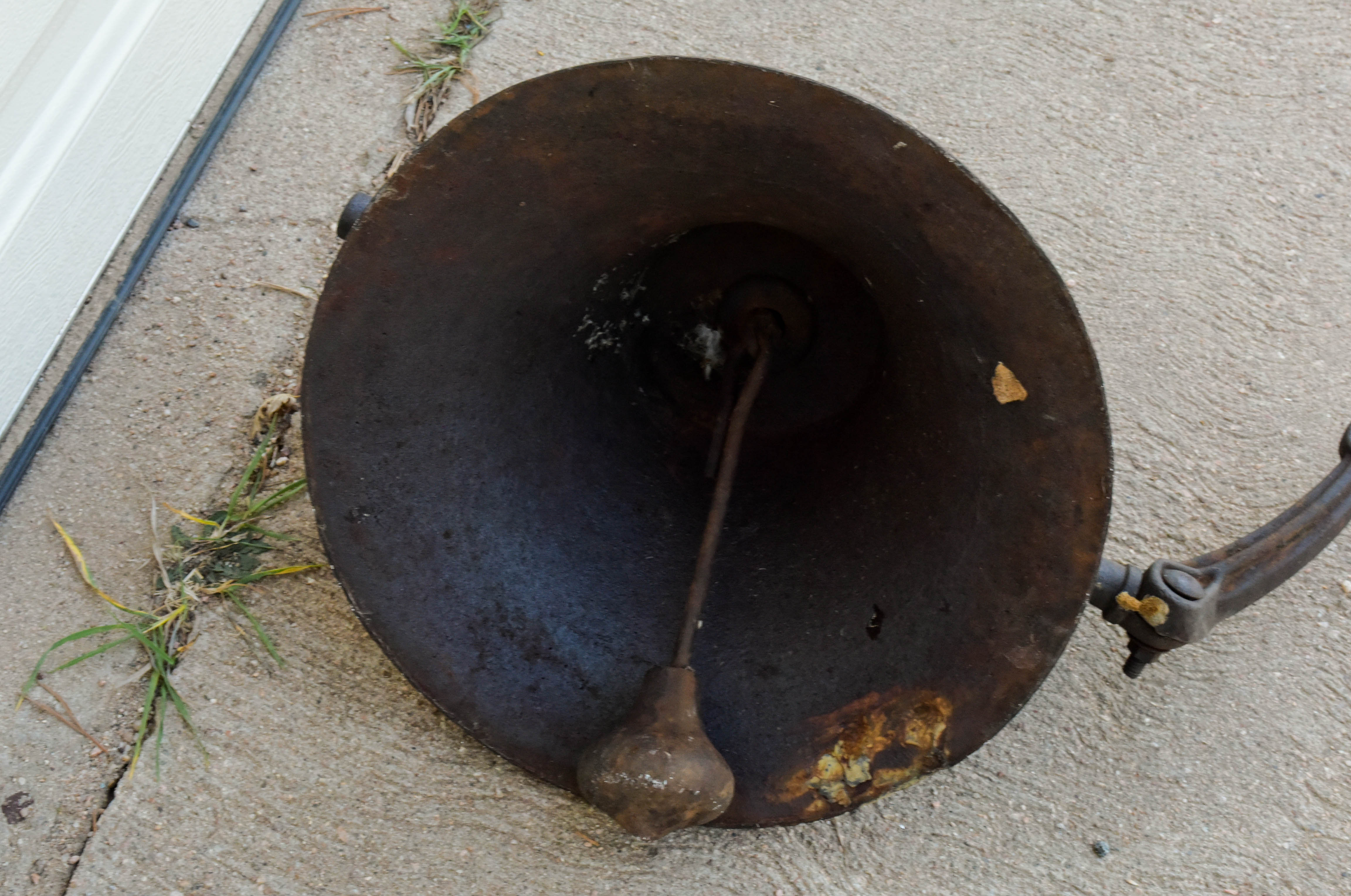 Antique 1880s Cast Iron School House Bell